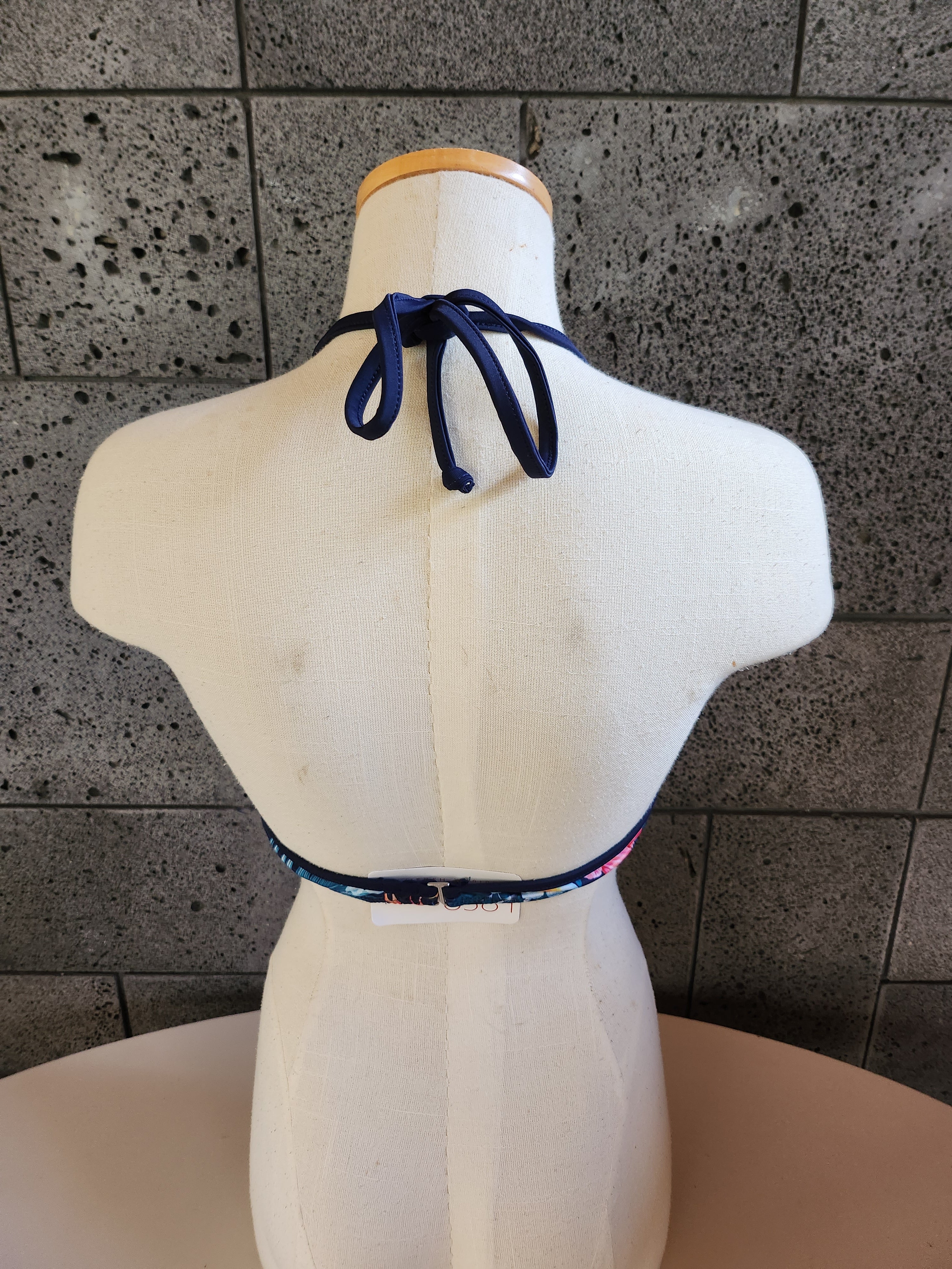 Loco Boutique Hawaiian Flower Ruffle Underwire