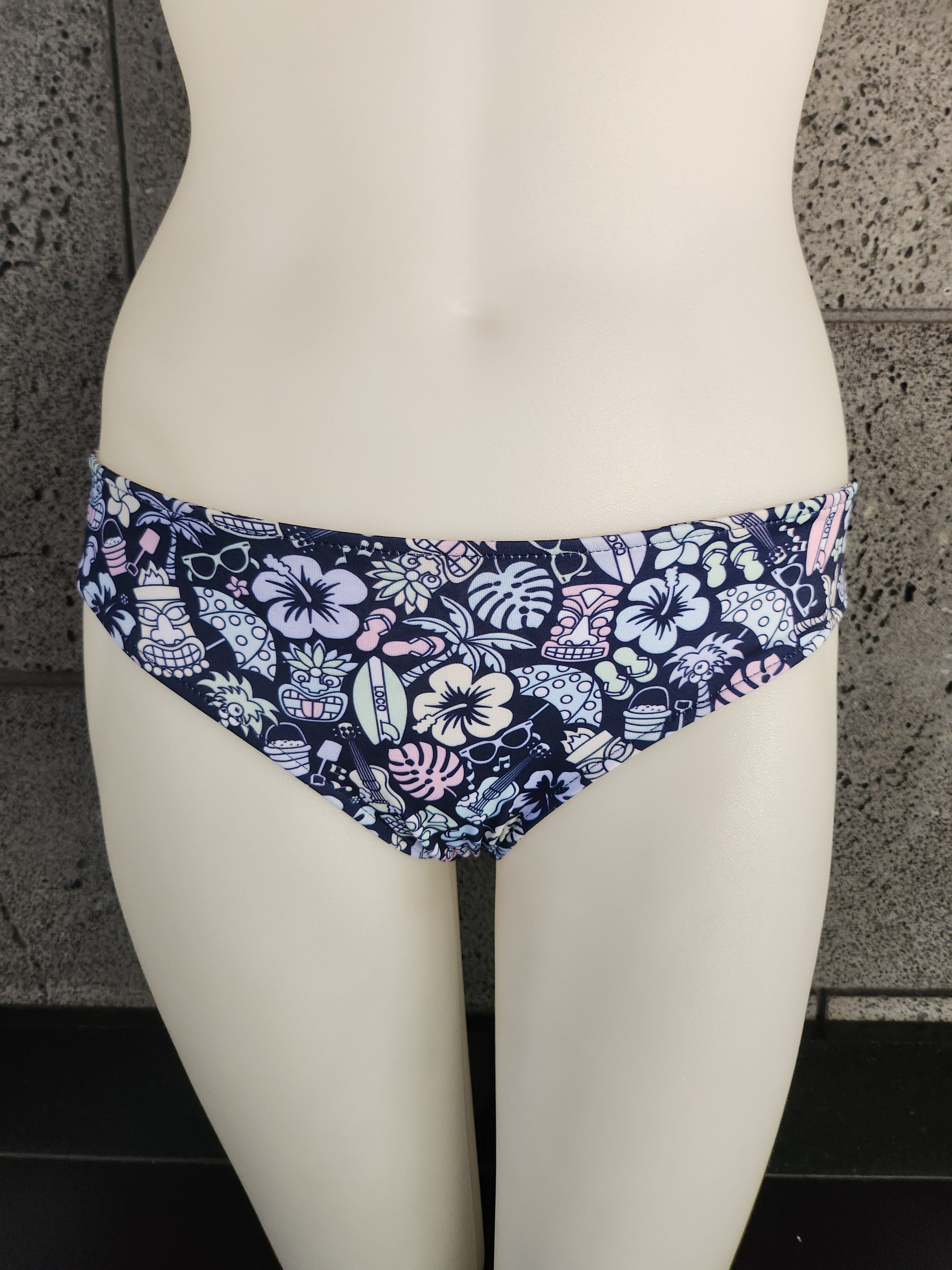 Loco Boutique Beach Fun Reversible Bottom