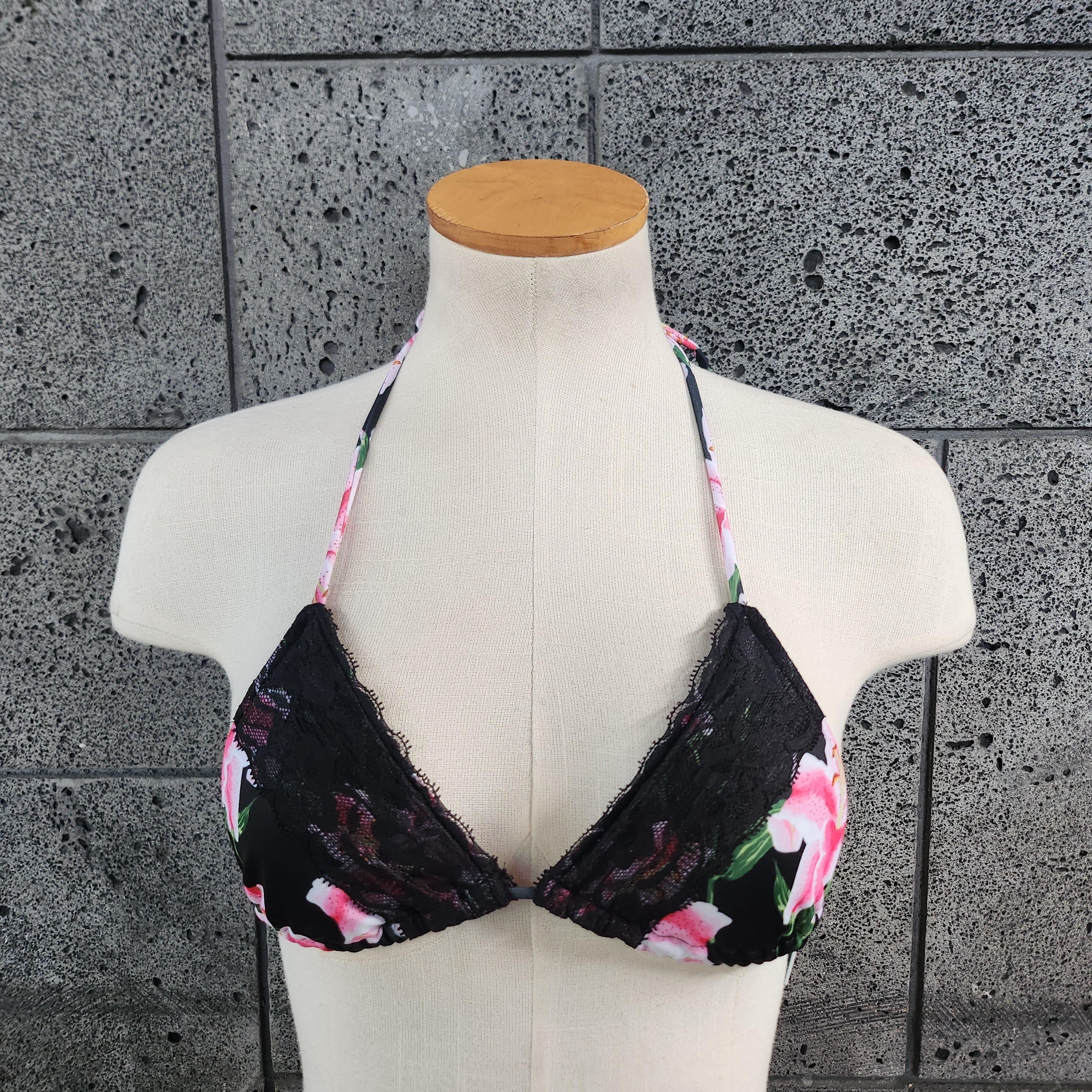 Loco Boutique Lilies Lace Triangle Bikini Top