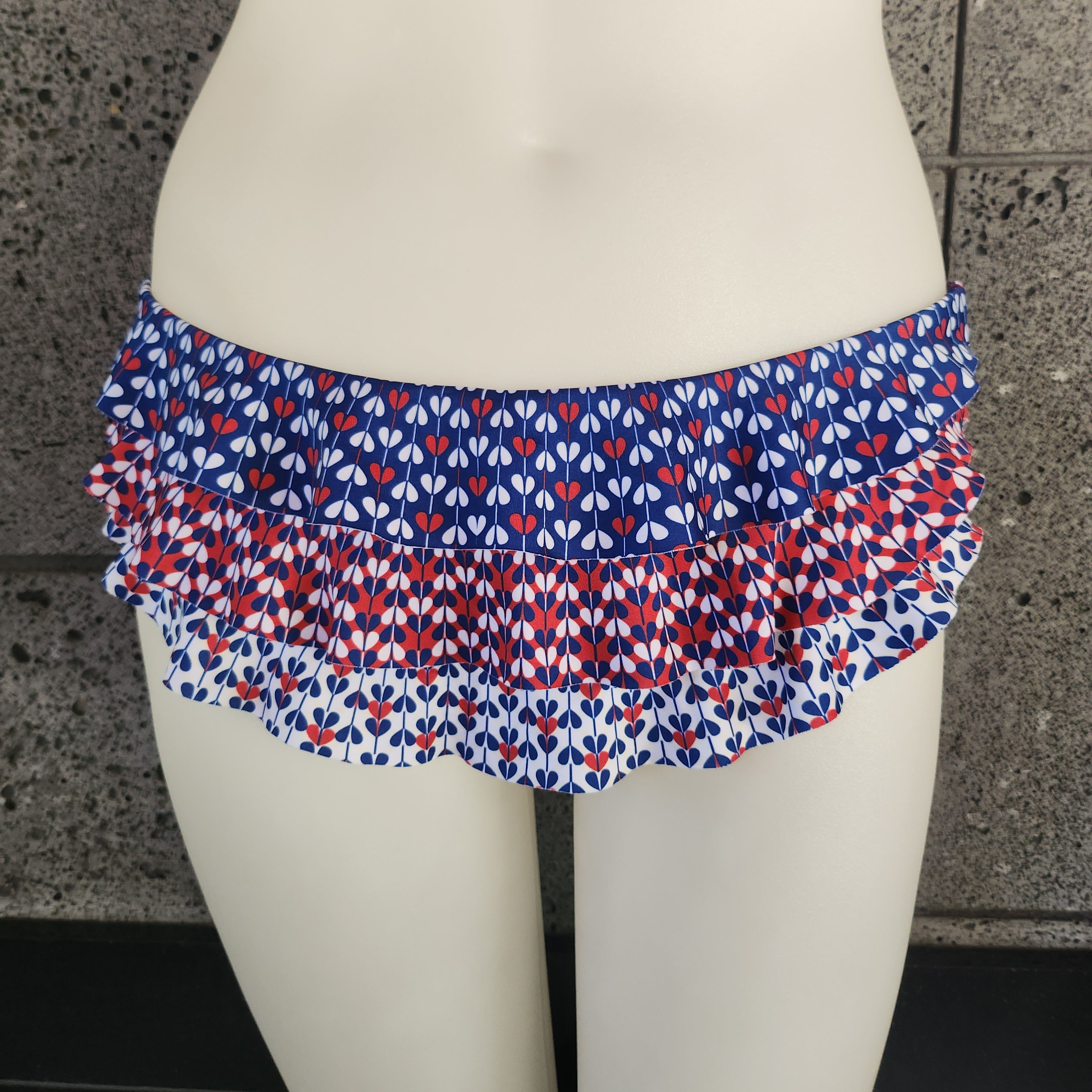 Heart of Arrow 3-Tier Ruffle Mid Rise