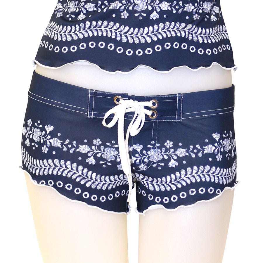 Loco Broidery Fitted Shorts - Loco Boutique