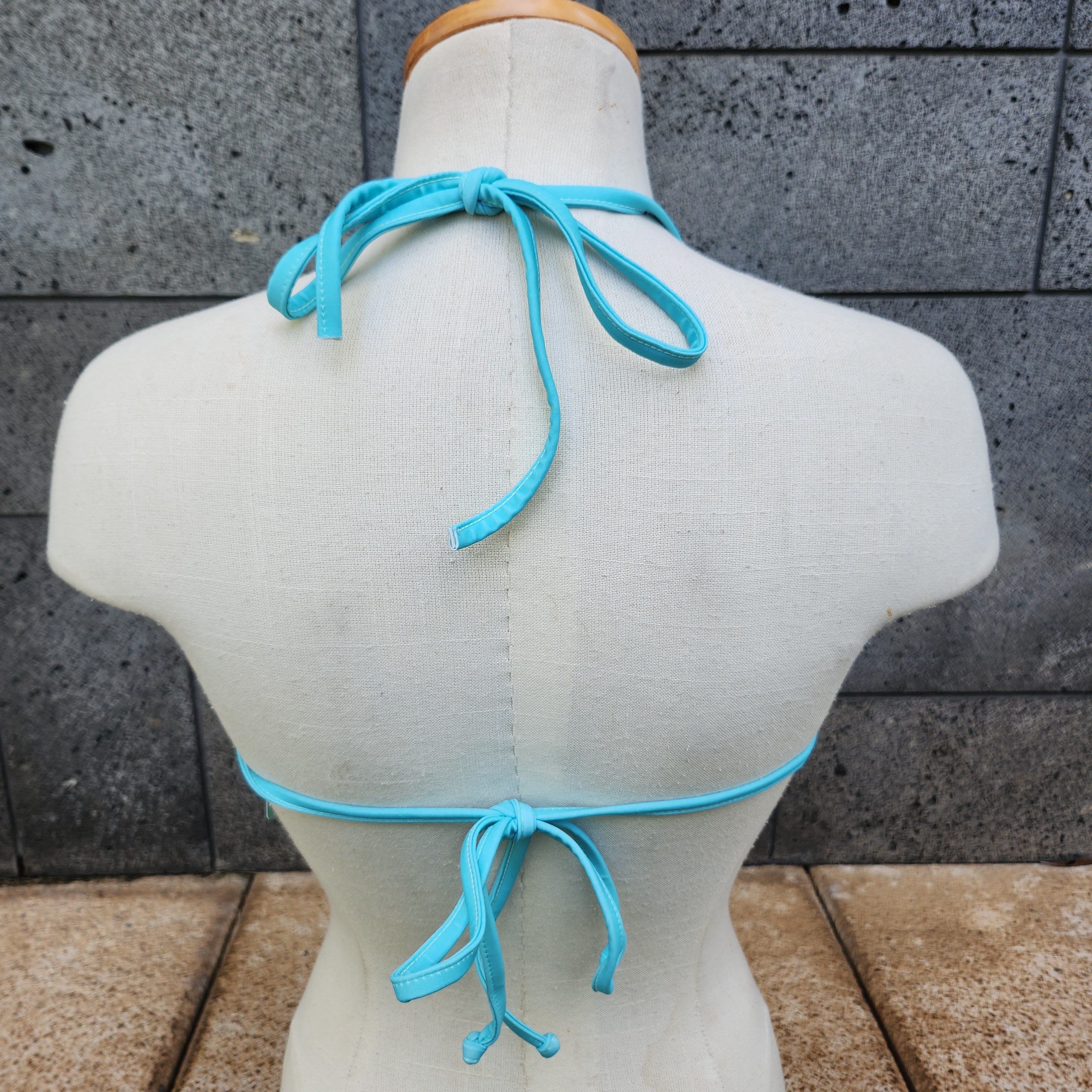 Loco Boutique Zig Zag Piped Triangle Top