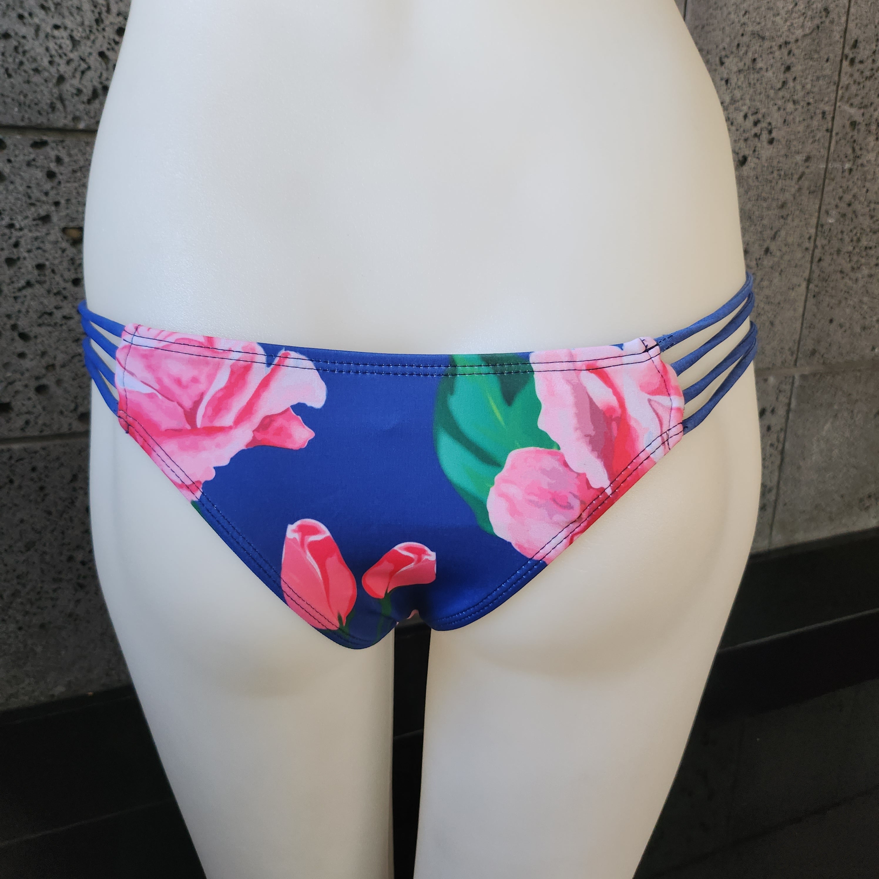 Loco Boutique Roses Strappy Spaghetti Sides