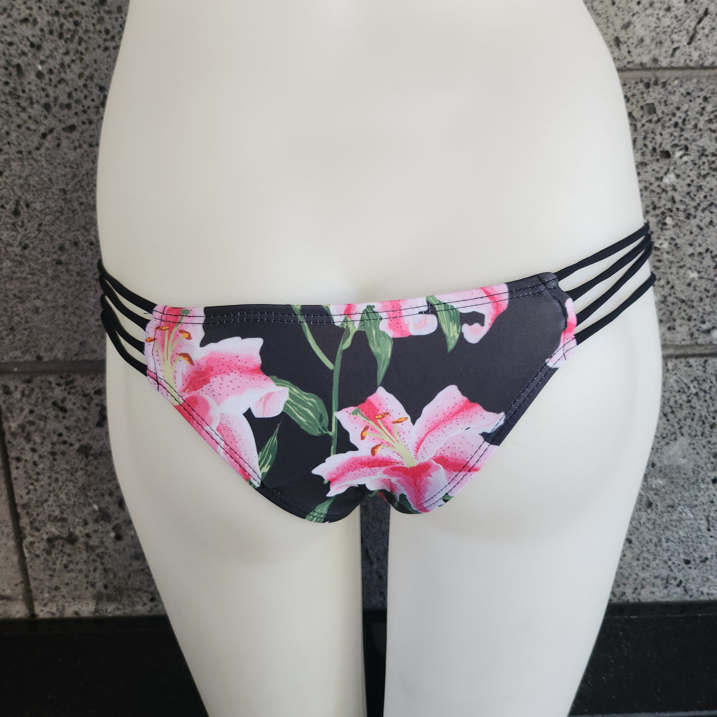 Loco Boutique Lilies Strappy Spaghetti Sides