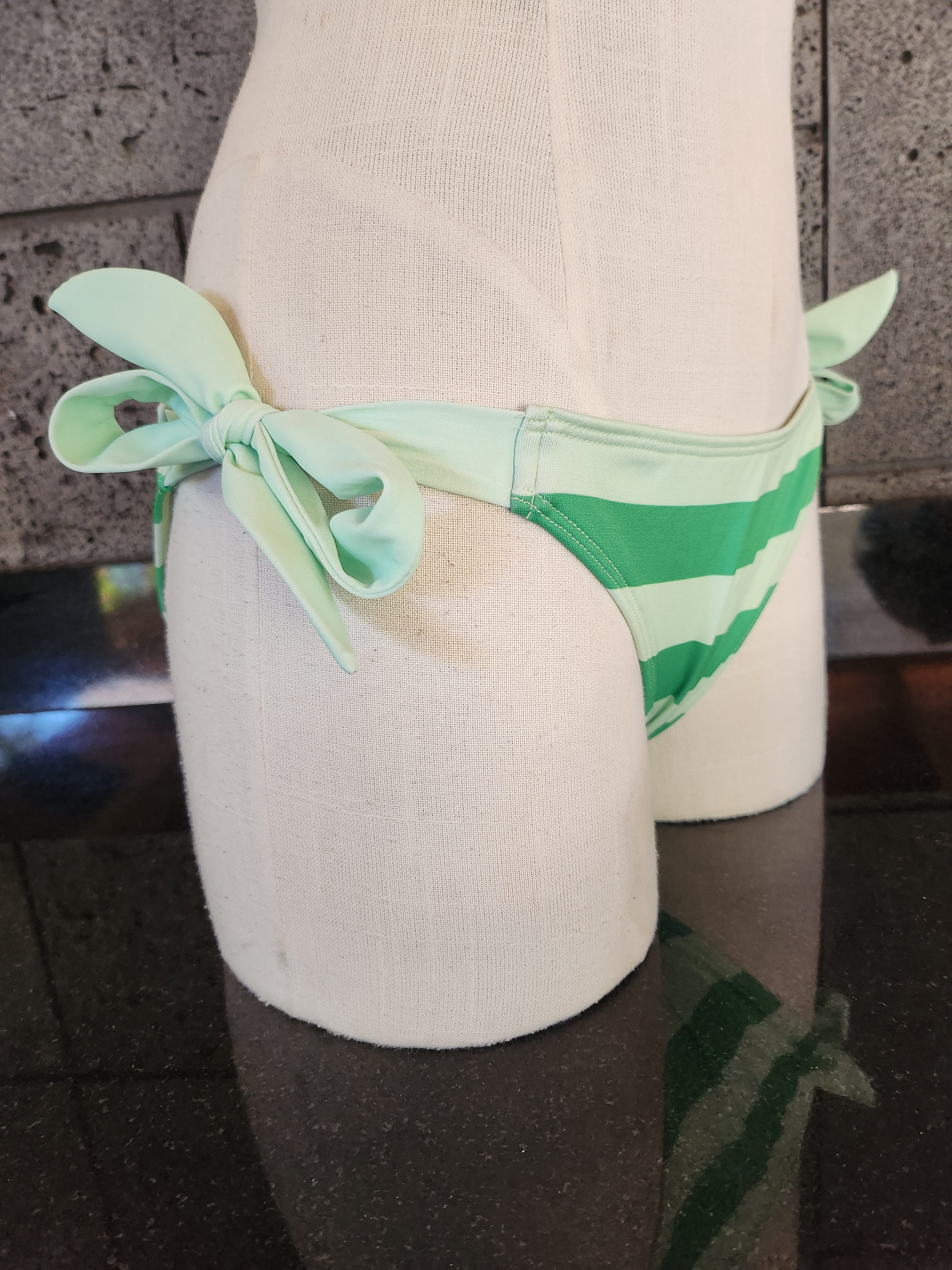 Loco Boutique BST Side Ties