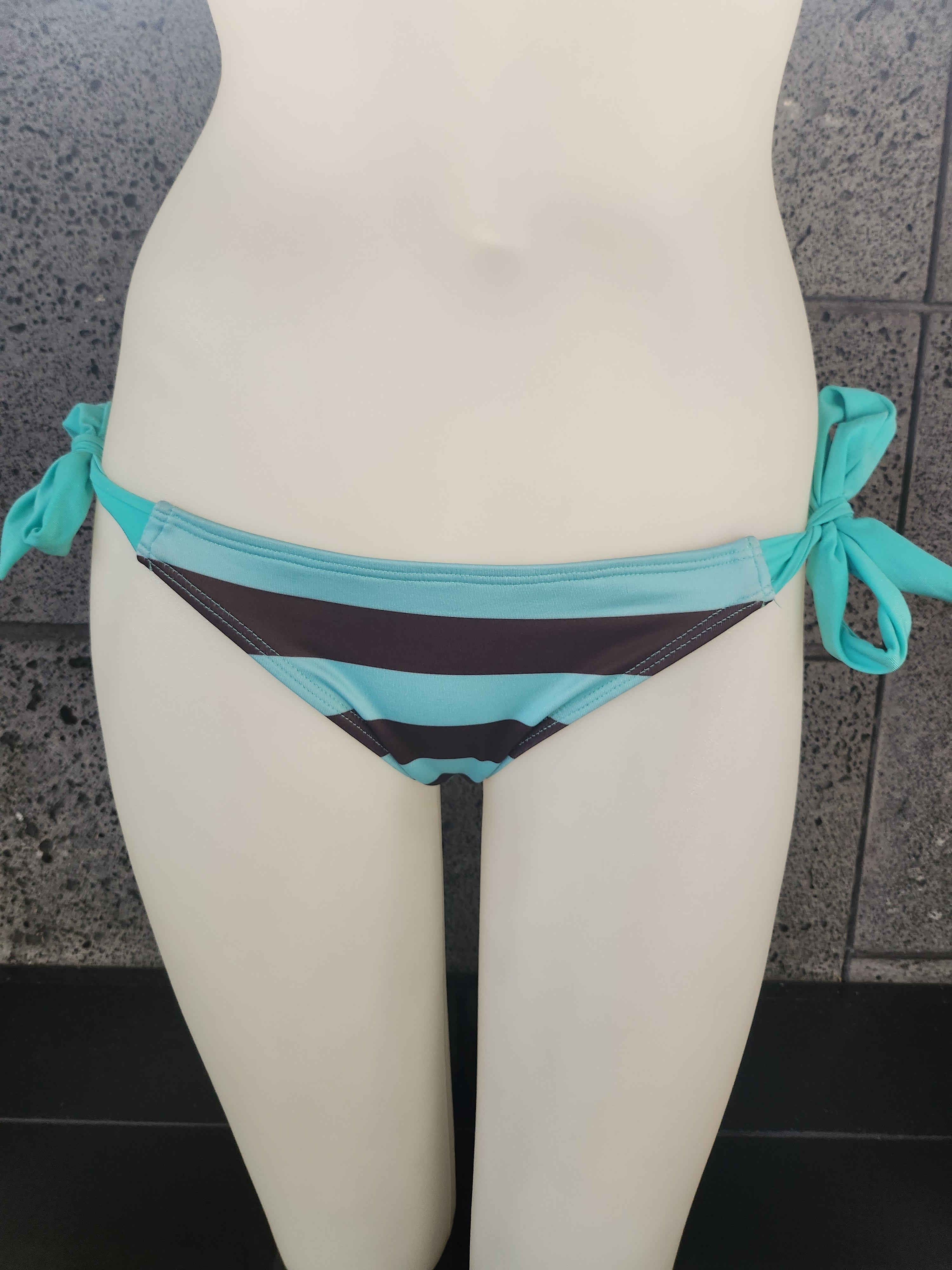 Loco Boutique BST Side Ties