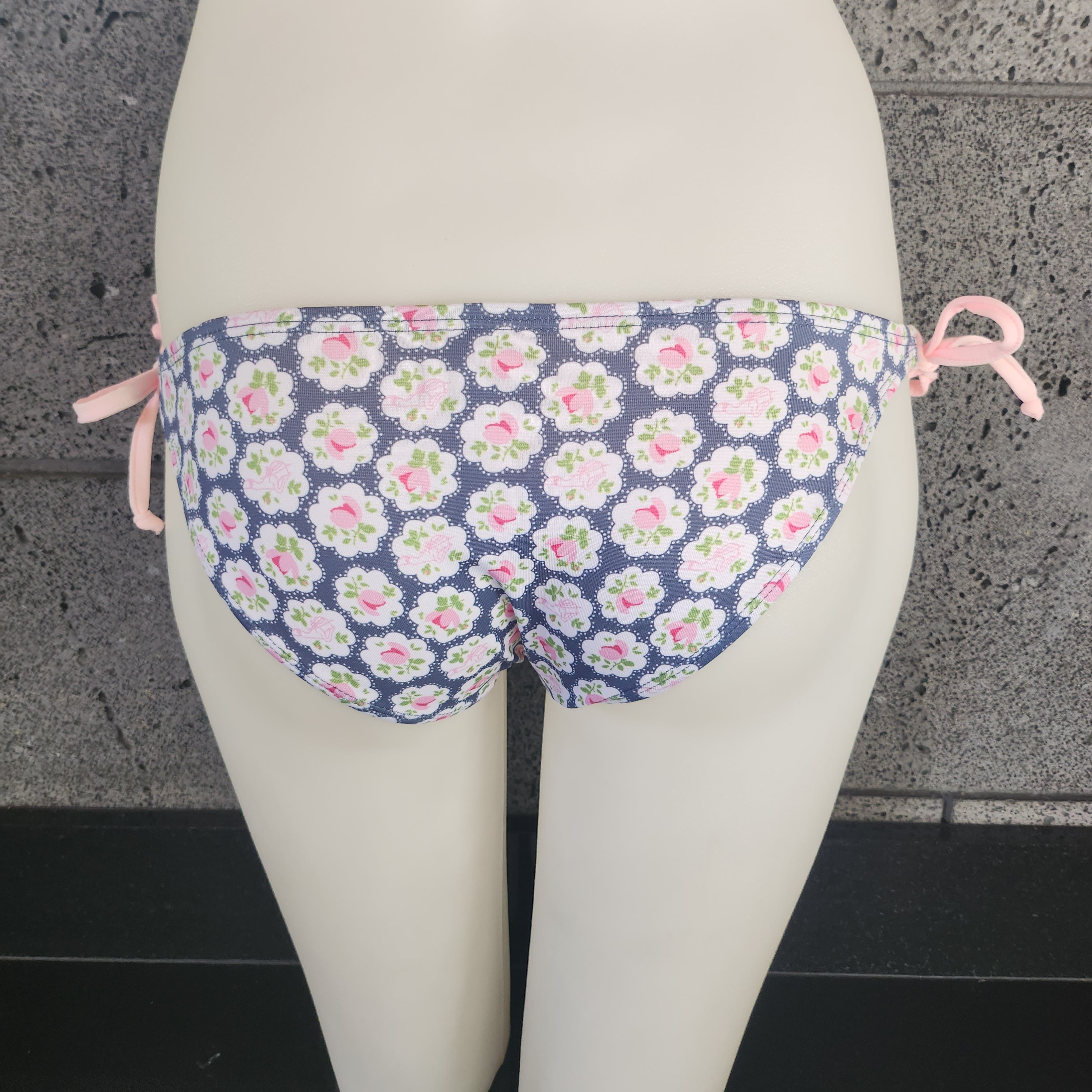 Loco Boutique Chine Elastic Finish