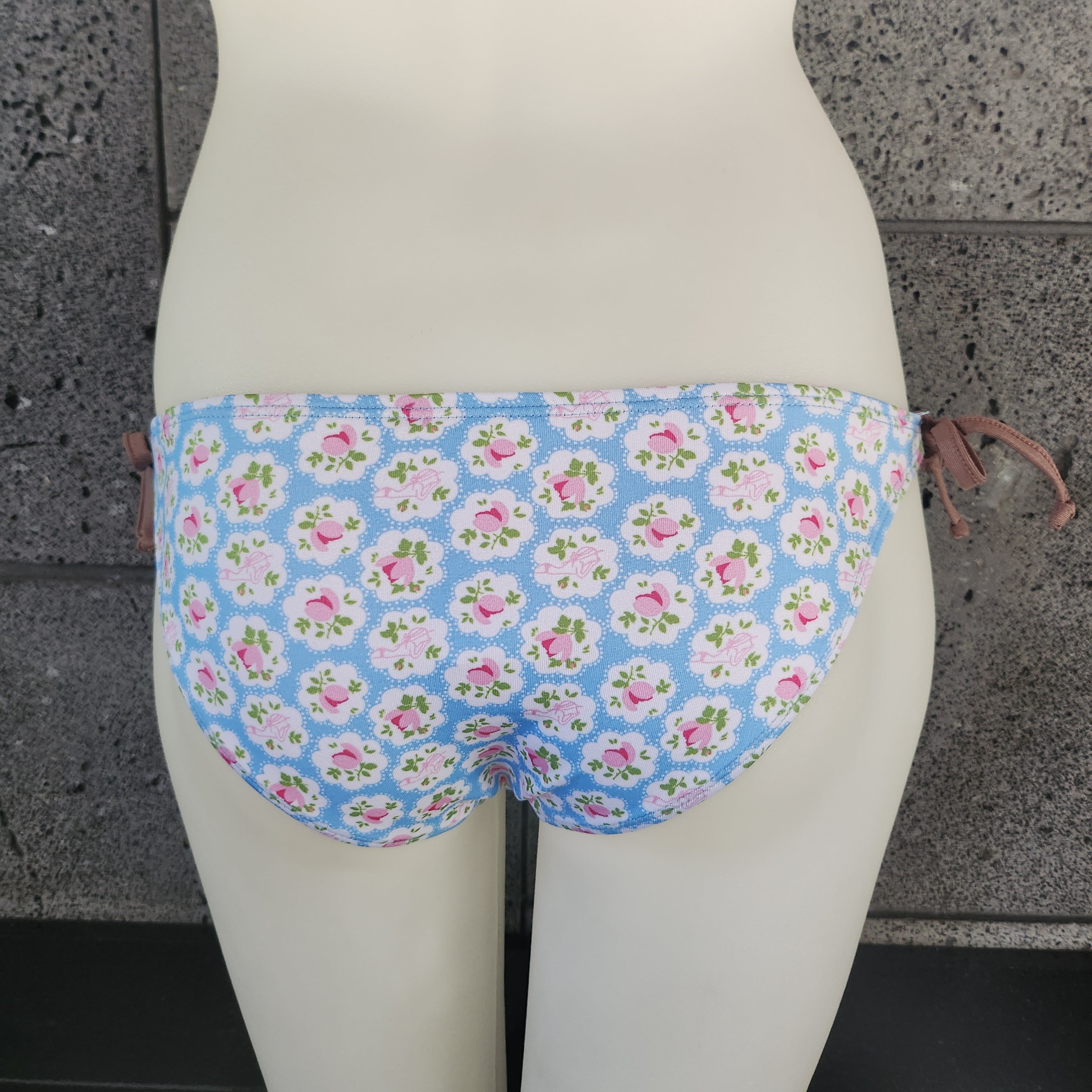 Loco Boutique Chine Elastic Finish