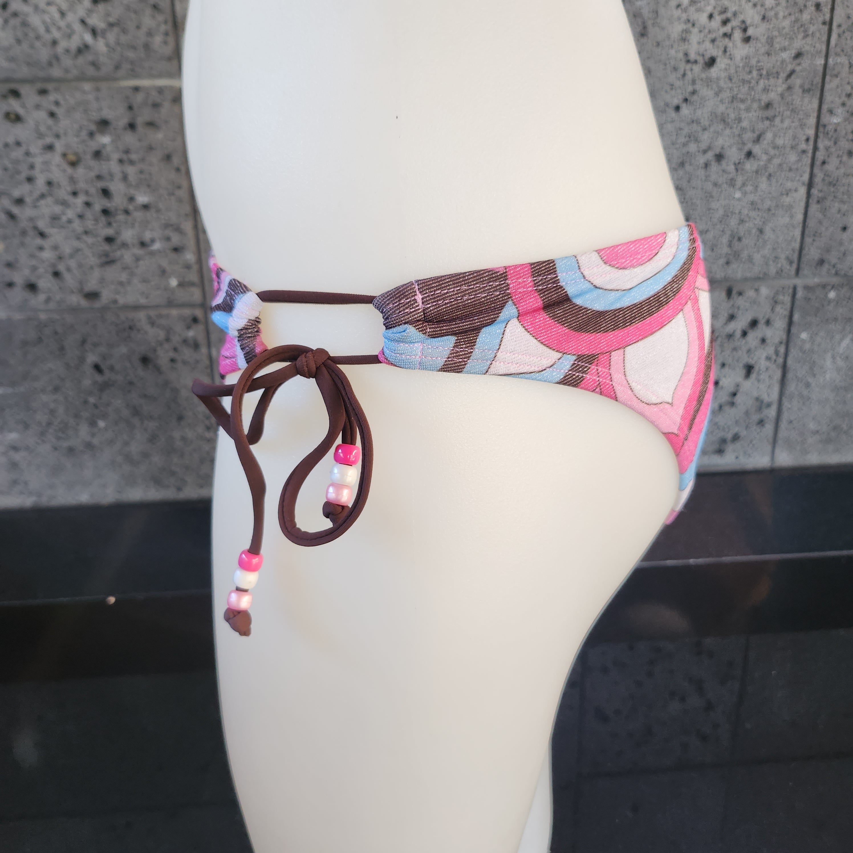 Loco Boutique Sunflower Keyhole Gather