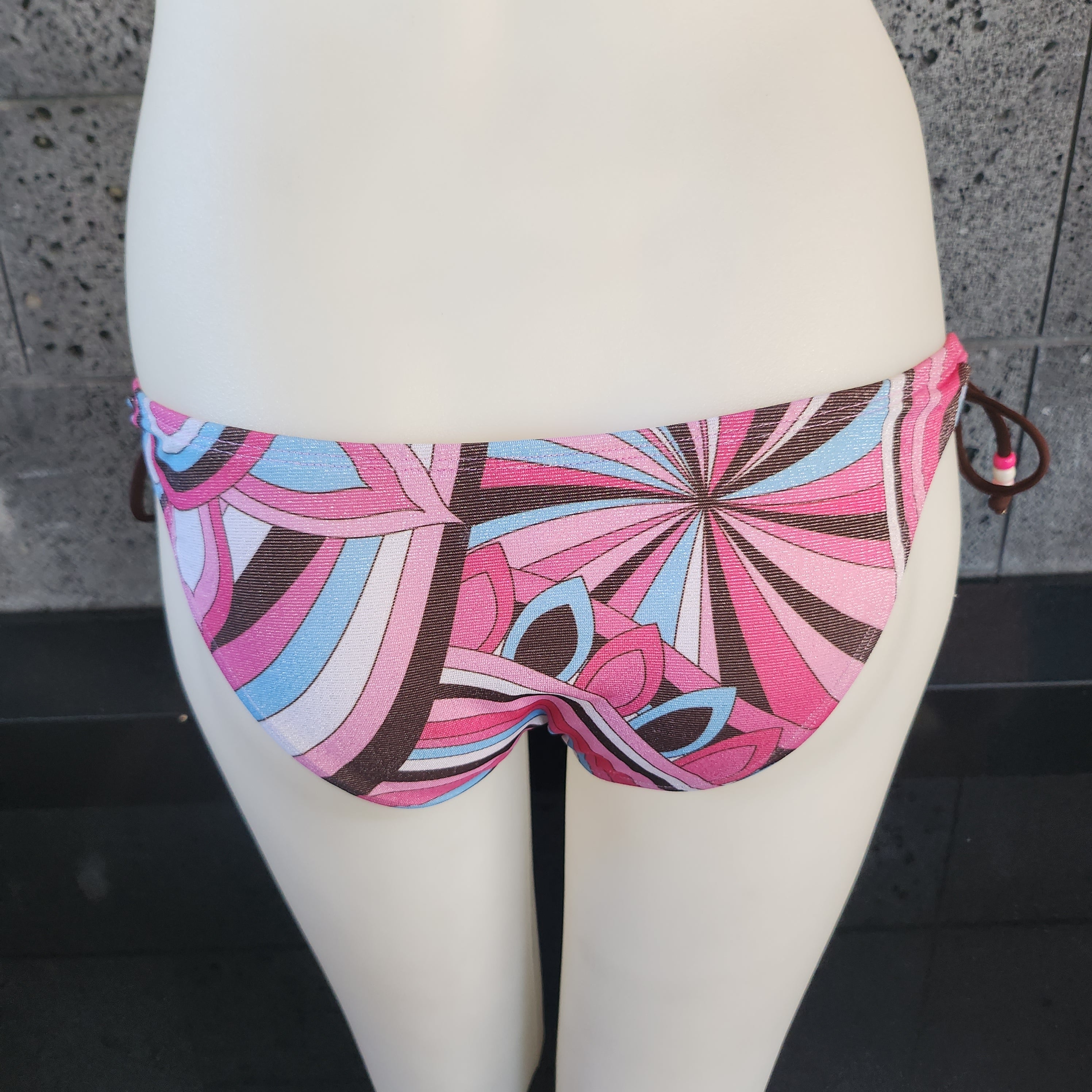 Loco Boutique Sunflower Keyhole Gather