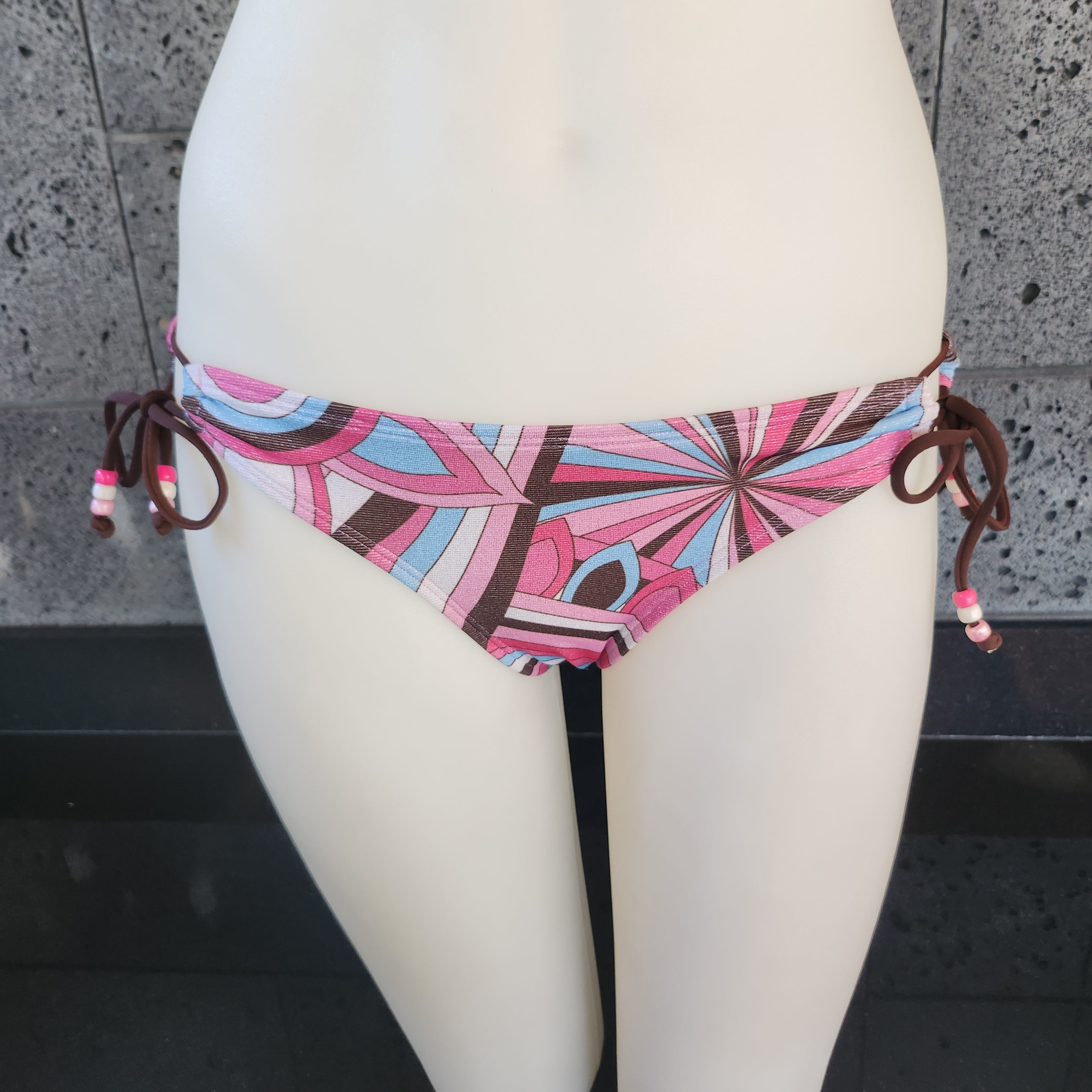 Loco Boutique Sunflower Keyhole Gather