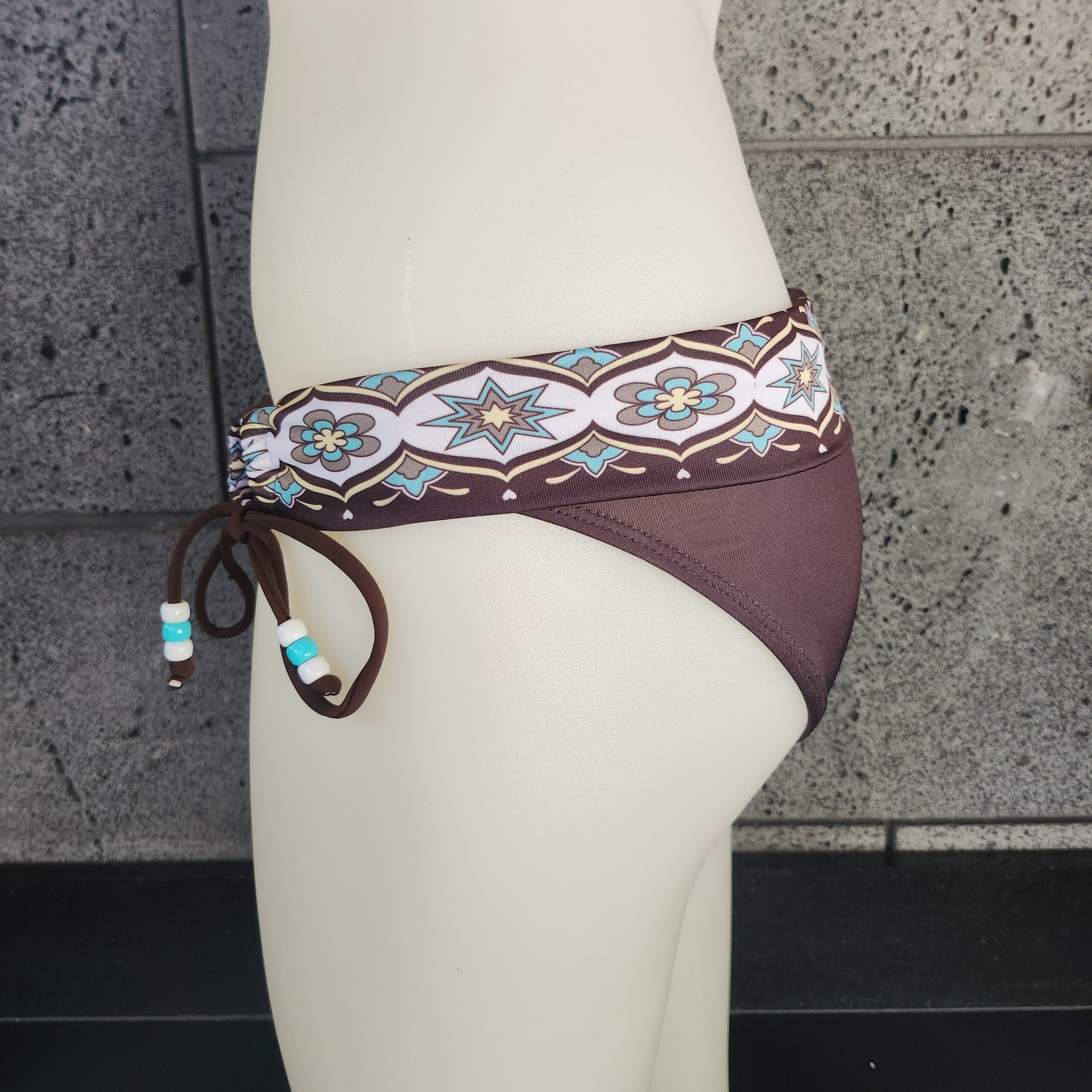 Loco Boutique Border Folded Over