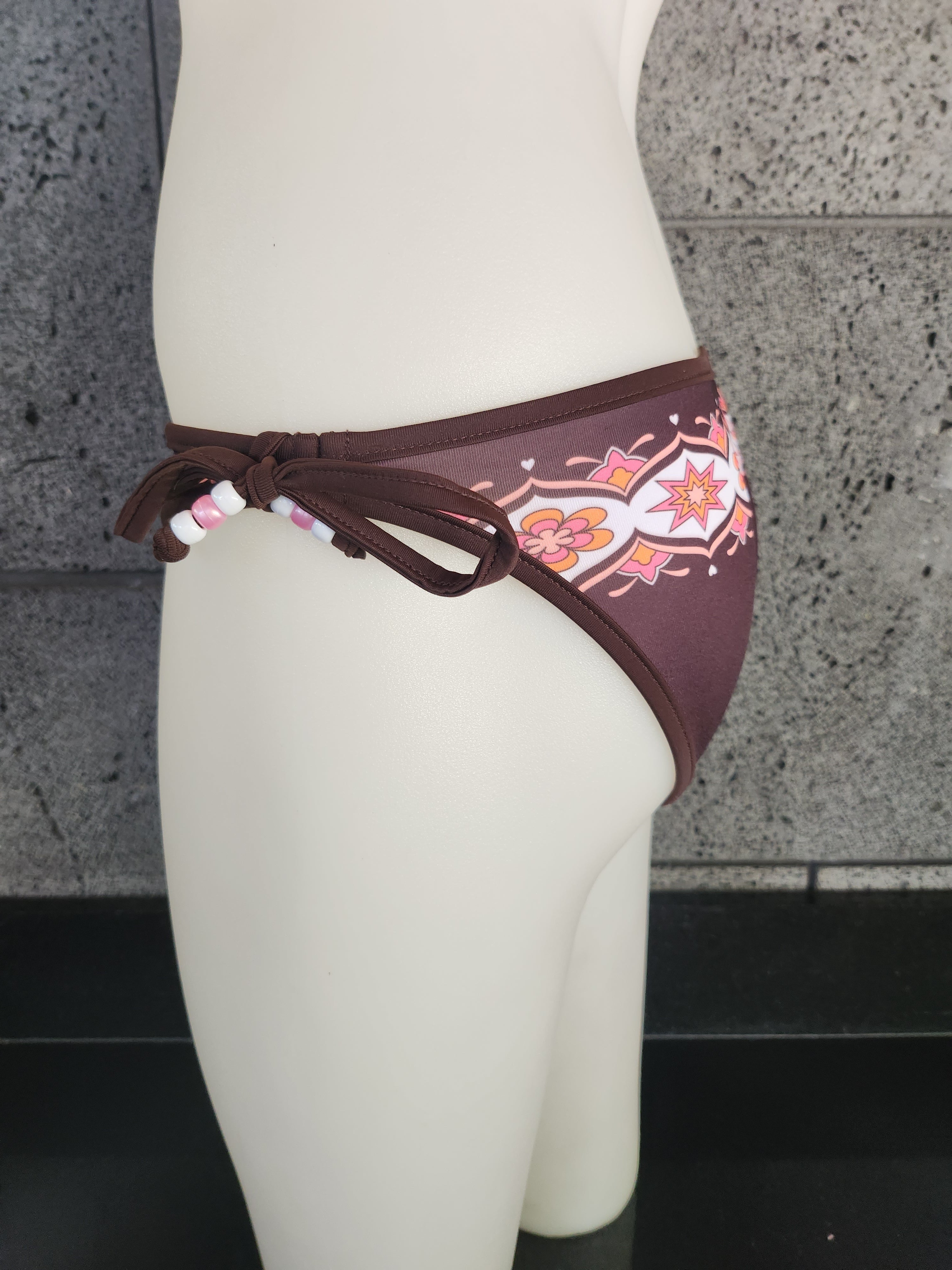 Loco Boutique Border Removable Bows