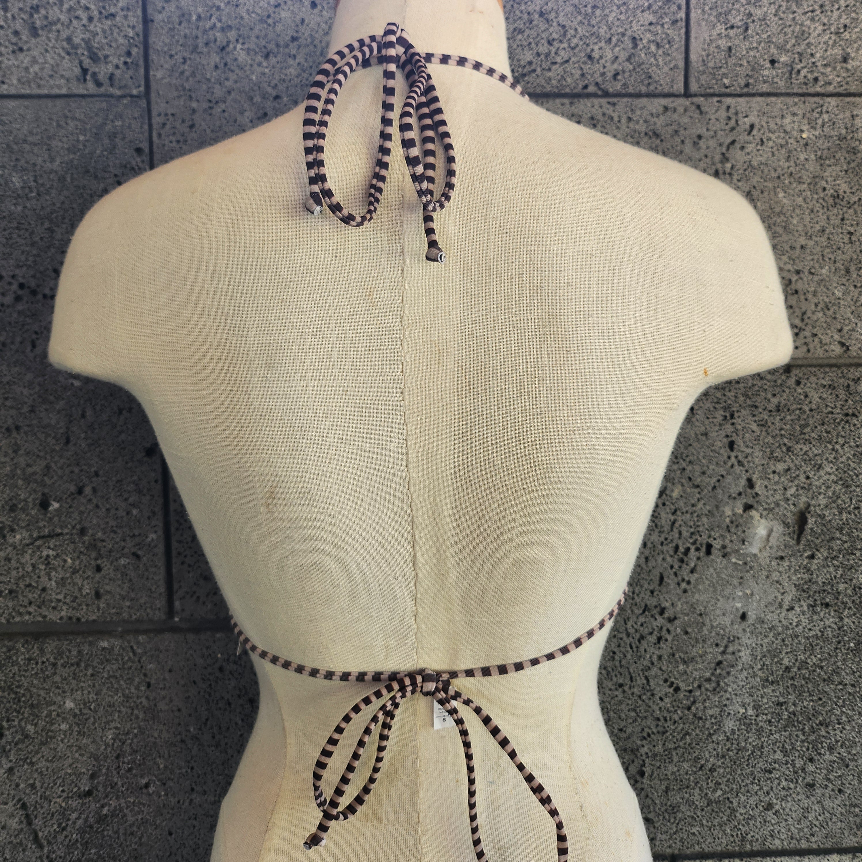 Loco Boutique BRV-2 Reversible Gathered Edge