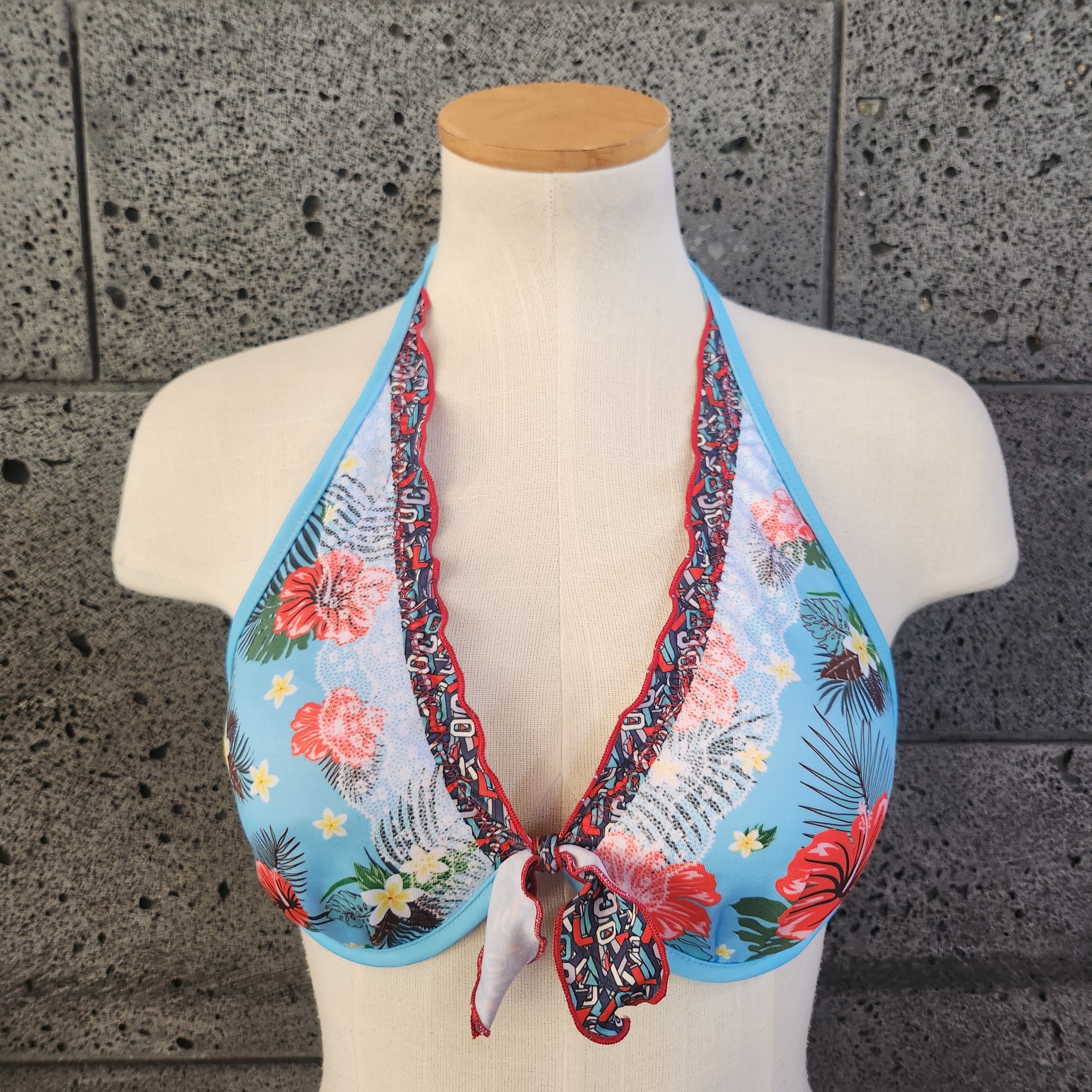 Loco Boutique Lace Ruffle Underwire