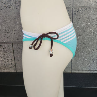 Loco Boutique Pale Removable Bows