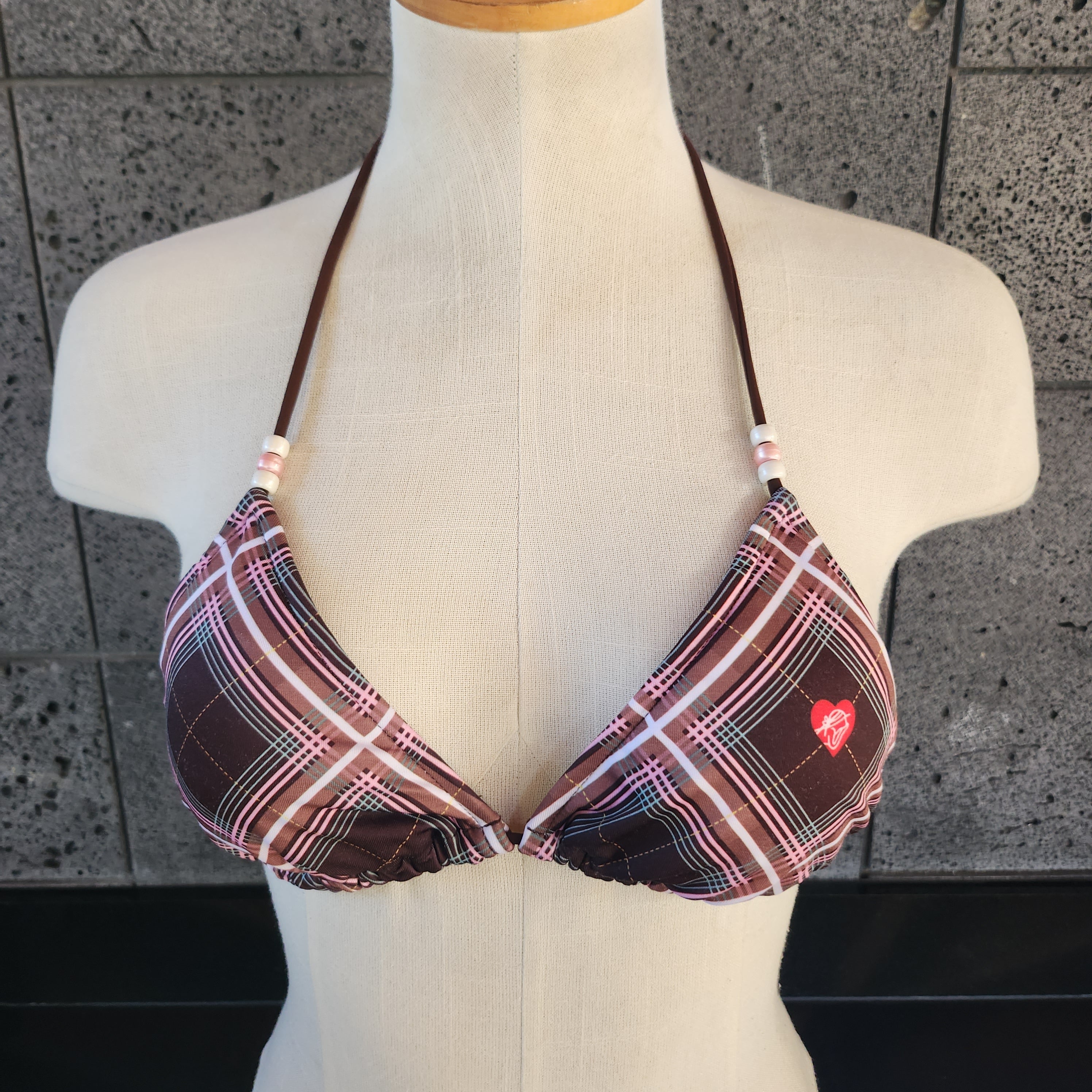 Loco Boutique Scotchy Sliding Triangle mjf02595