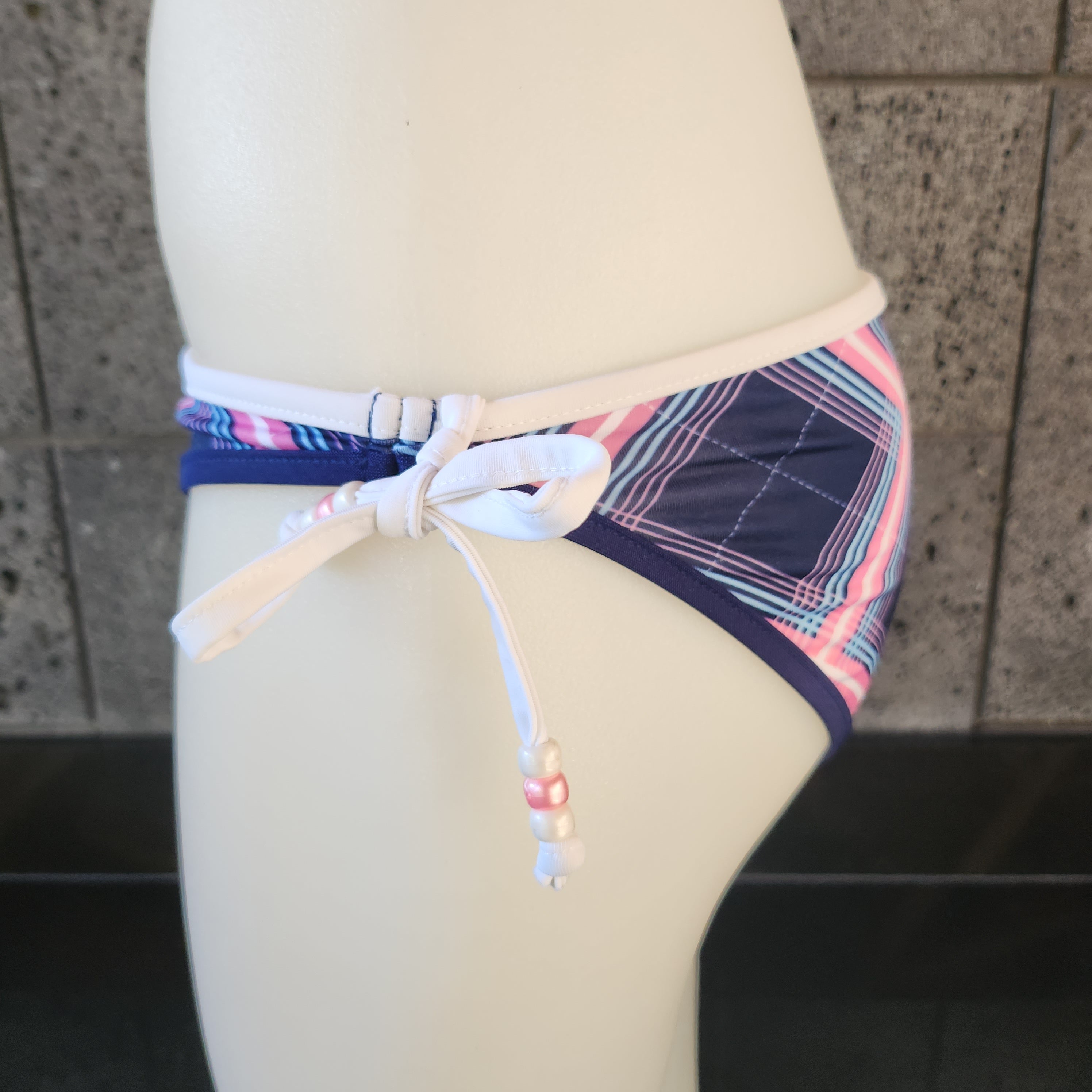 Loco Boutique Scotchy Removable Bow