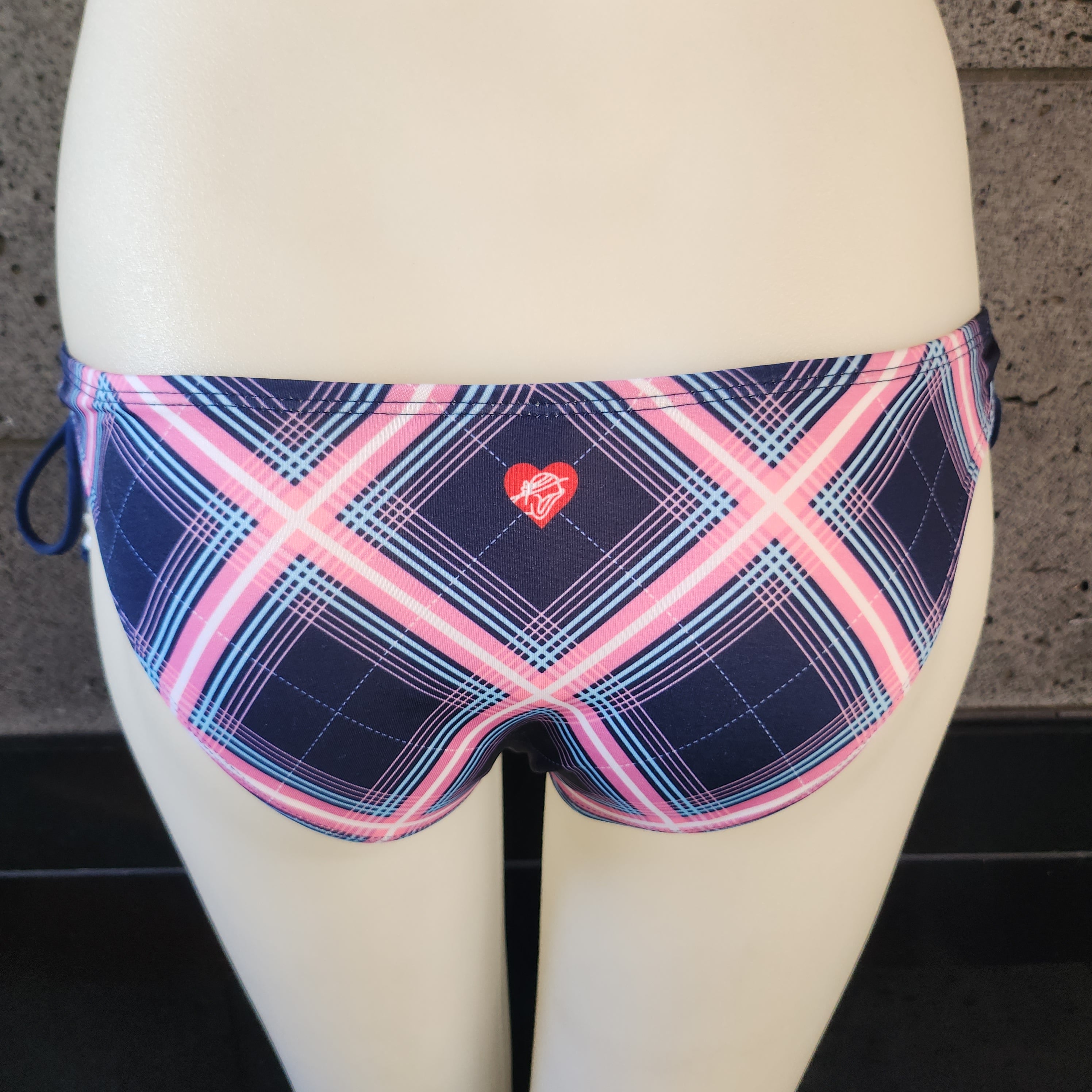 Loco Boutique Scotchy Keyhole Gather