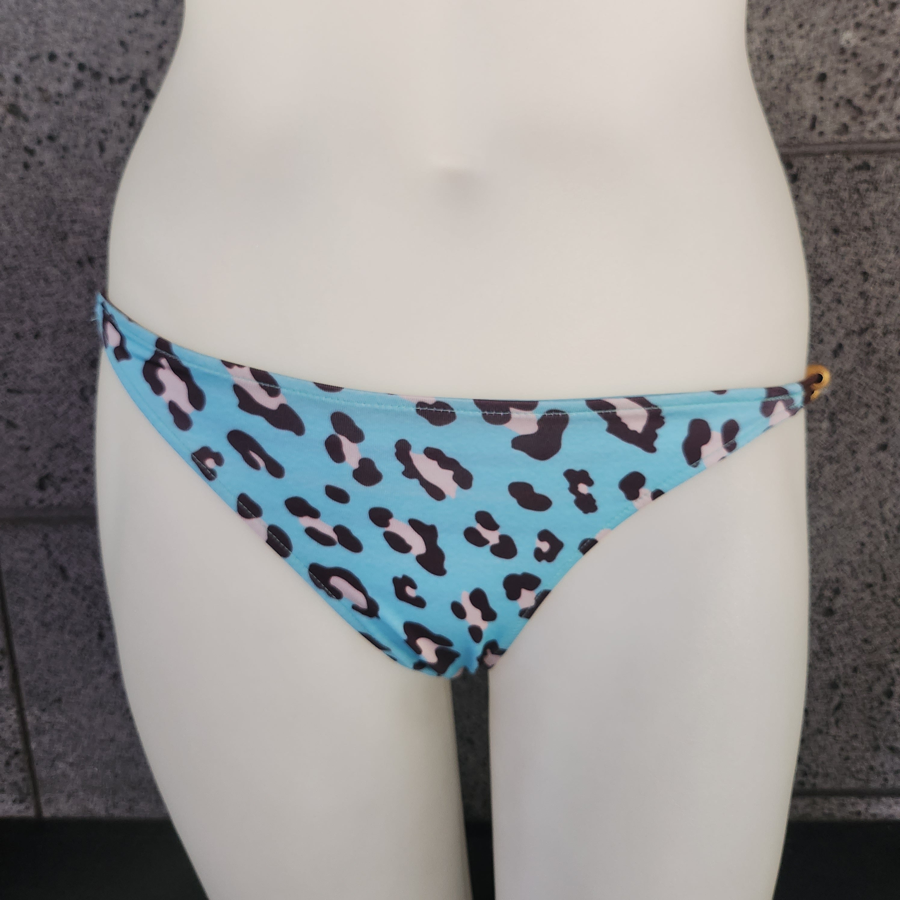 Loco Boutique Jaguar Reversible Spaghetti Sides