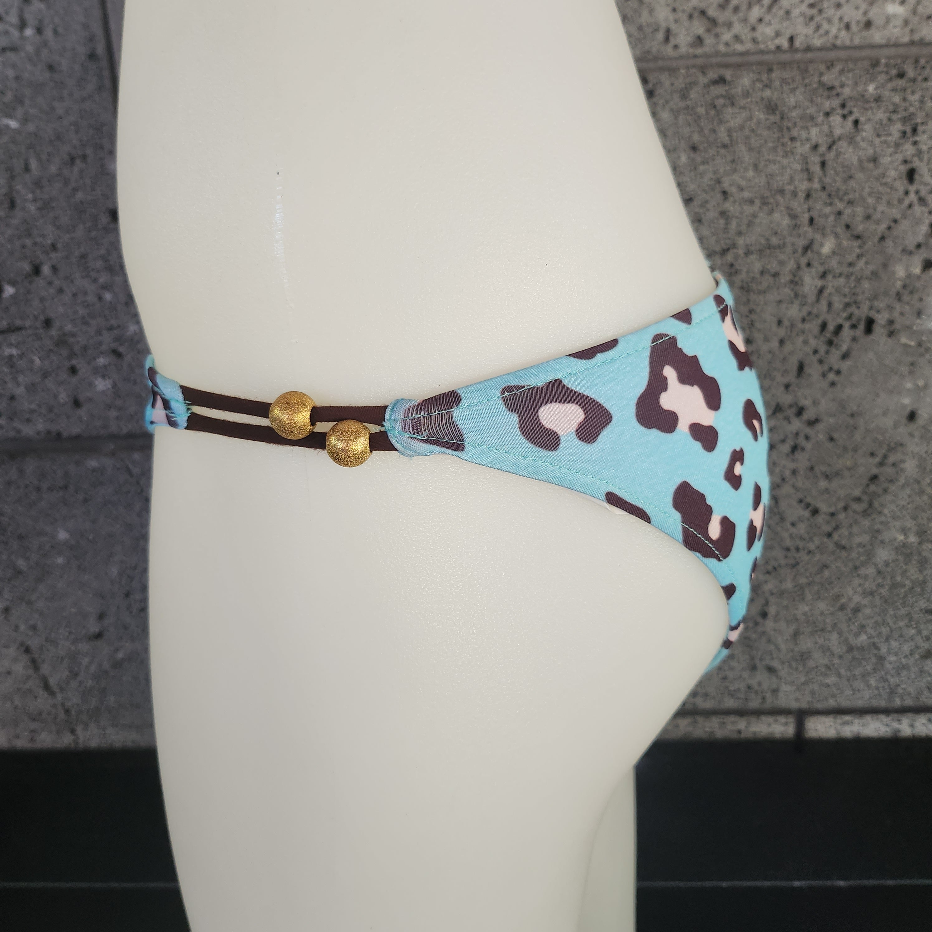 Loco Boutique Jaguar Reversible Spaghetti Sides