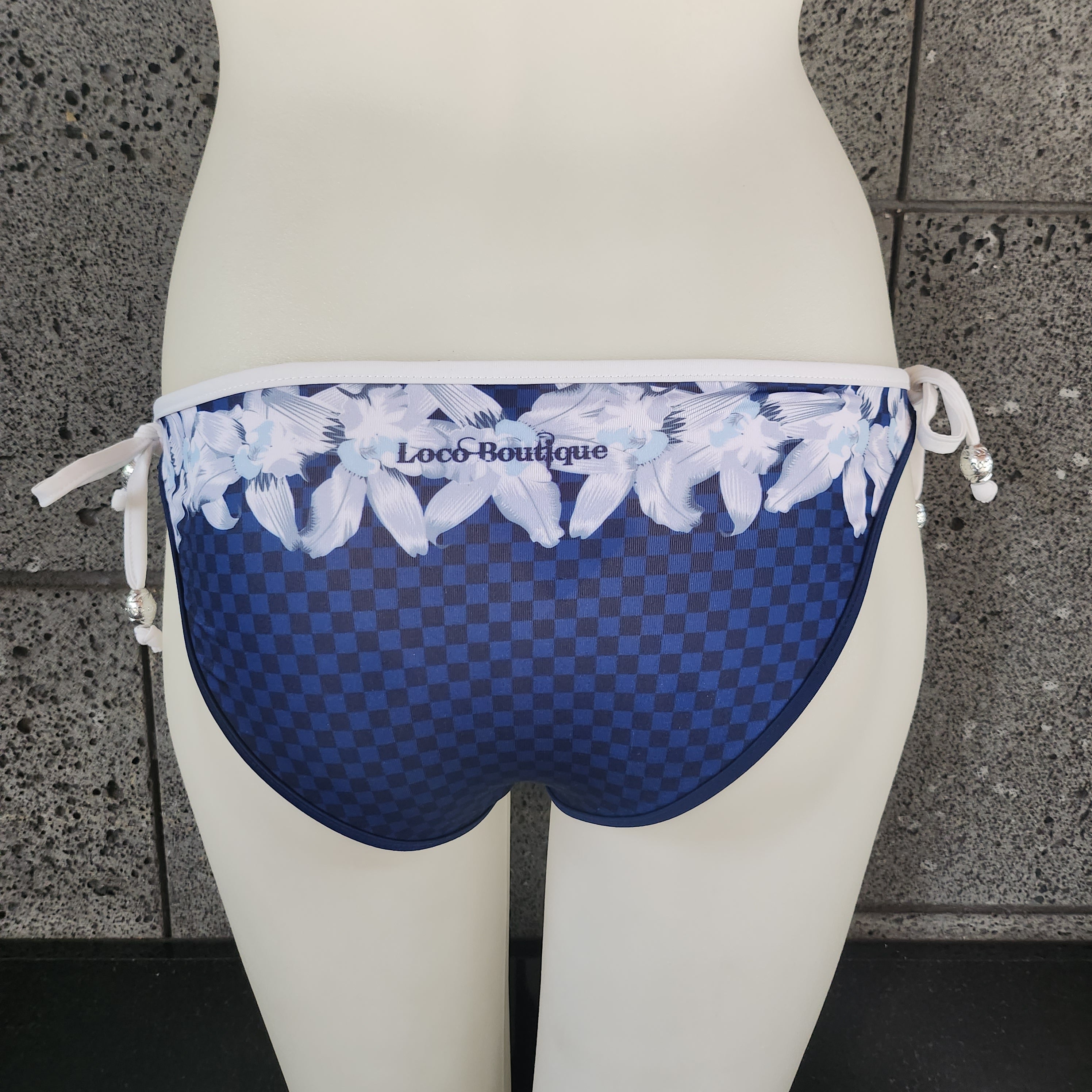 Loco Boutique Pane Removable Bows