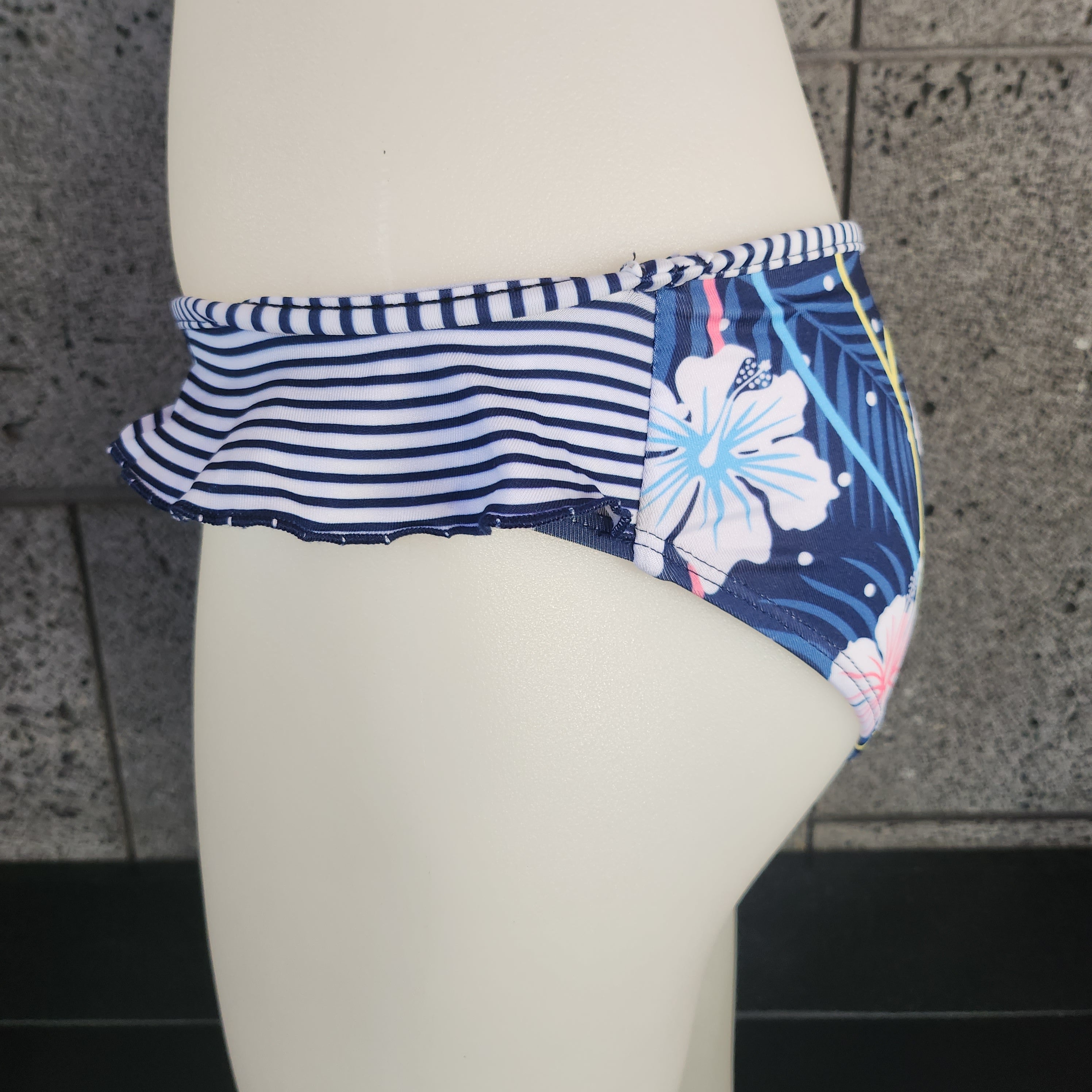 Loco Boutique Jump Side Ruffle