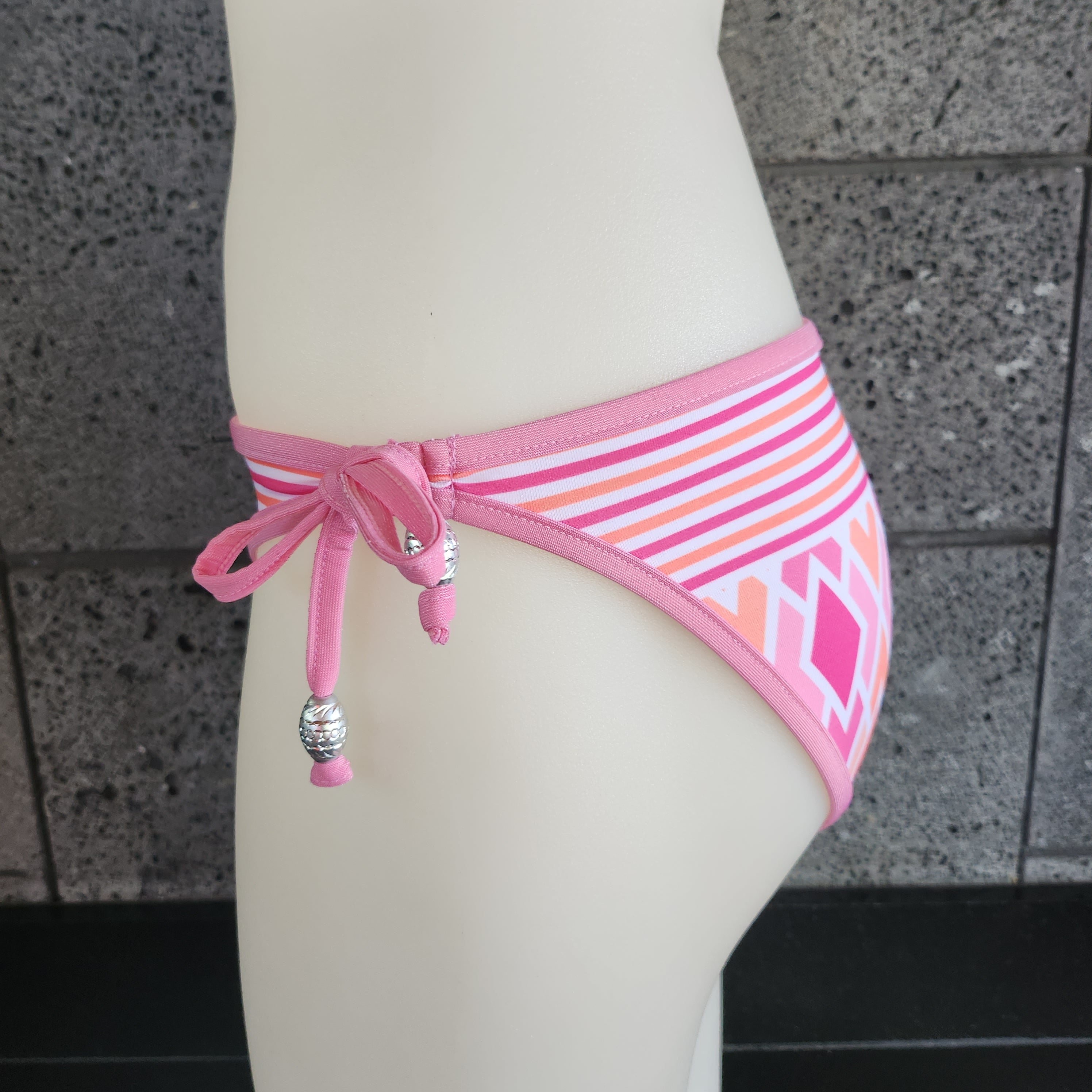 Loco Boutique Lozenge Removable Bows