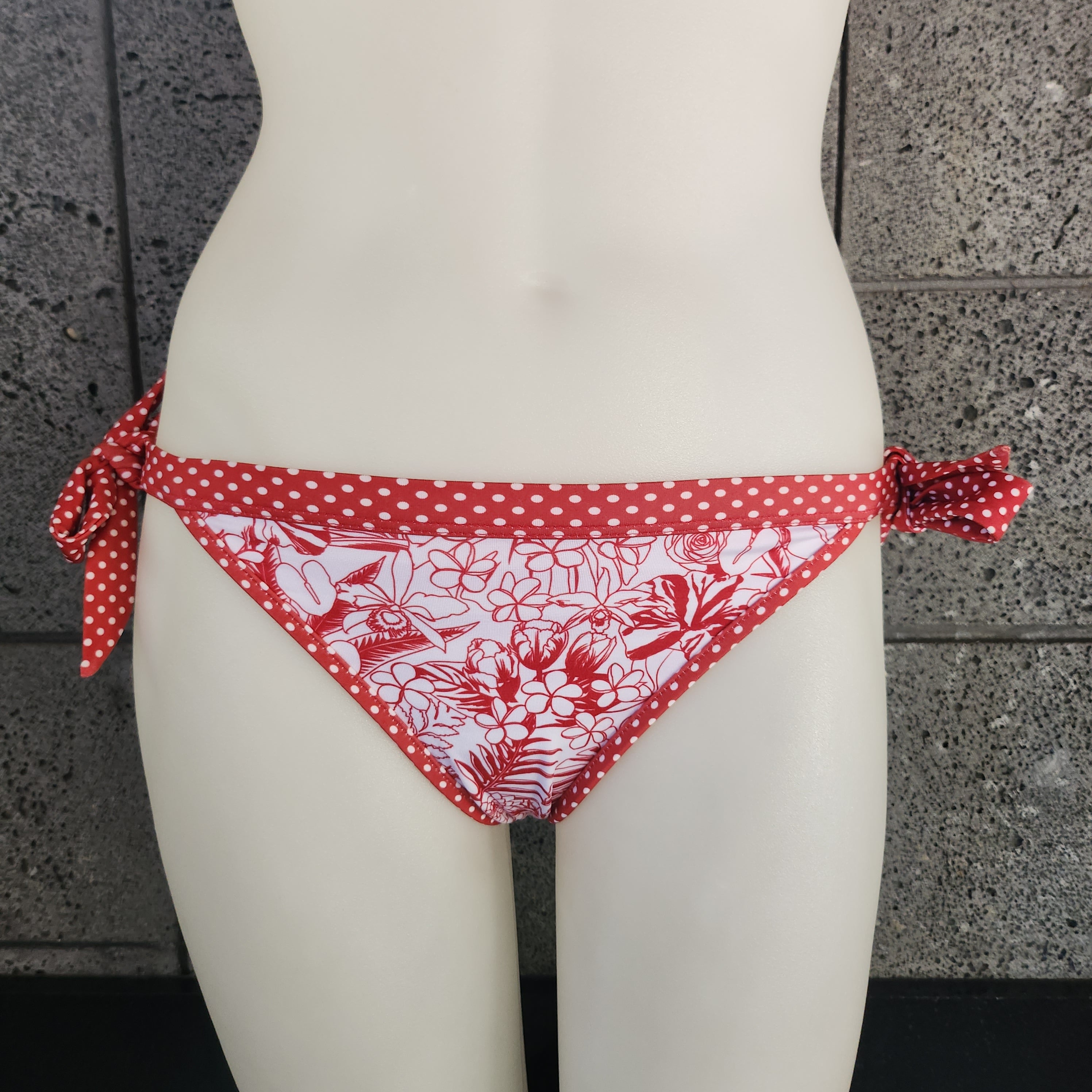 Loco Boutique Quiet Reversible Banded Waist