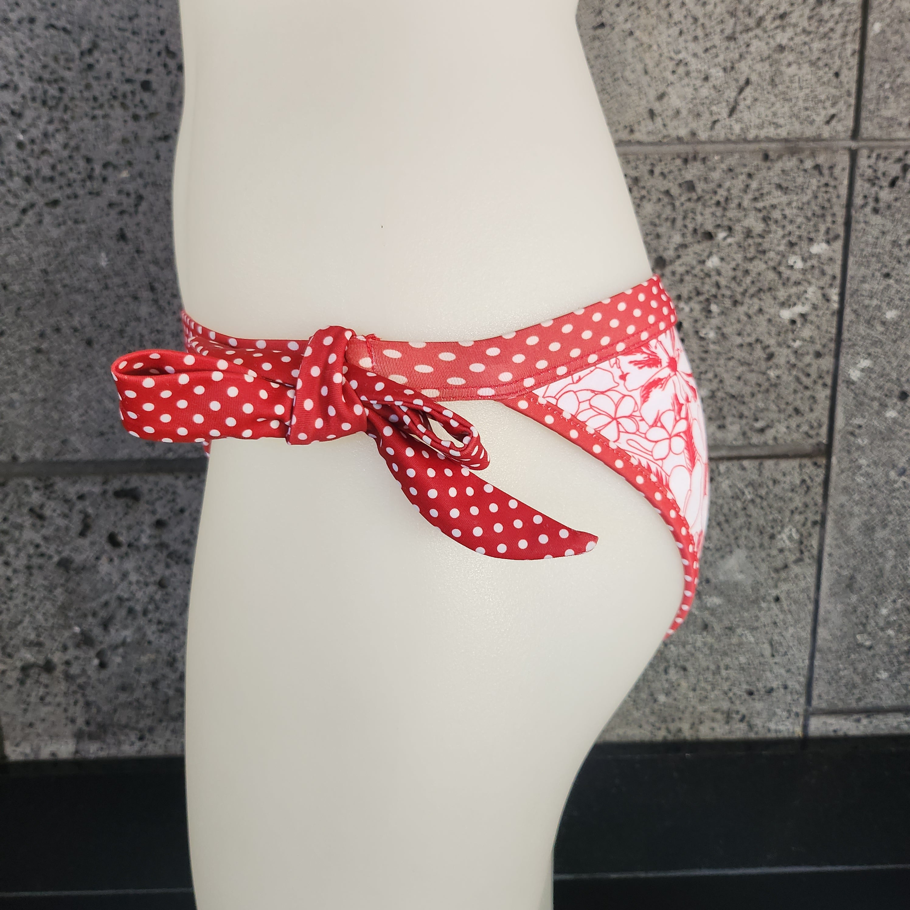 Loco Boutique Quiet Reversible Banded Waist