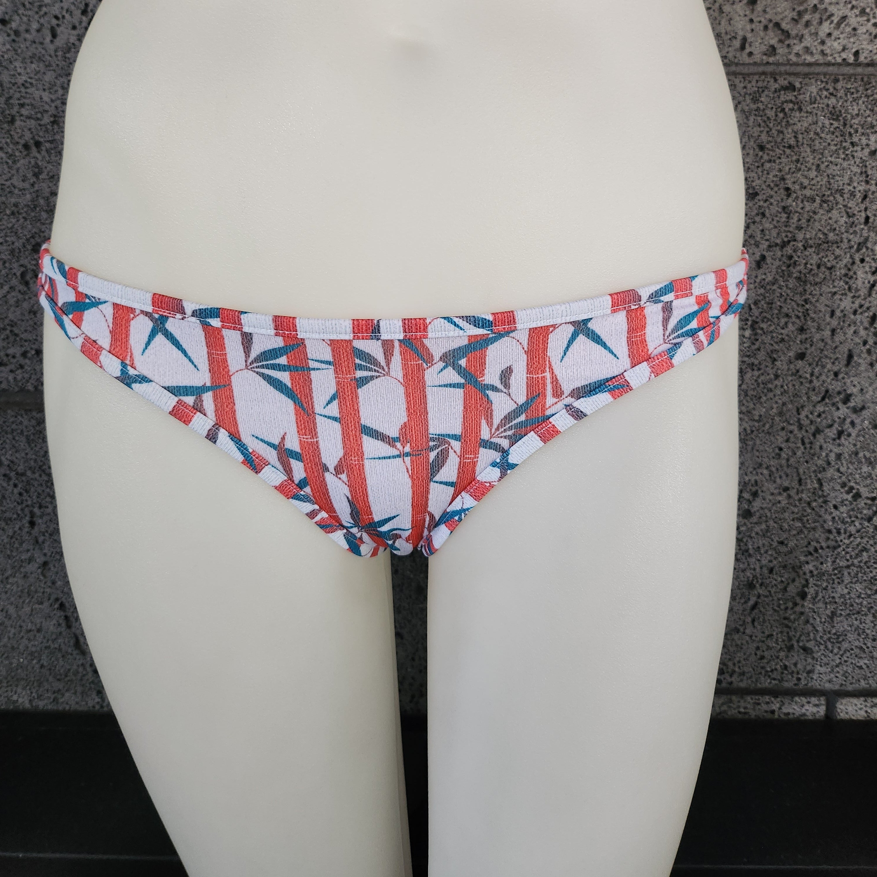 Loco Boutique Bamboo 1-inch Sides