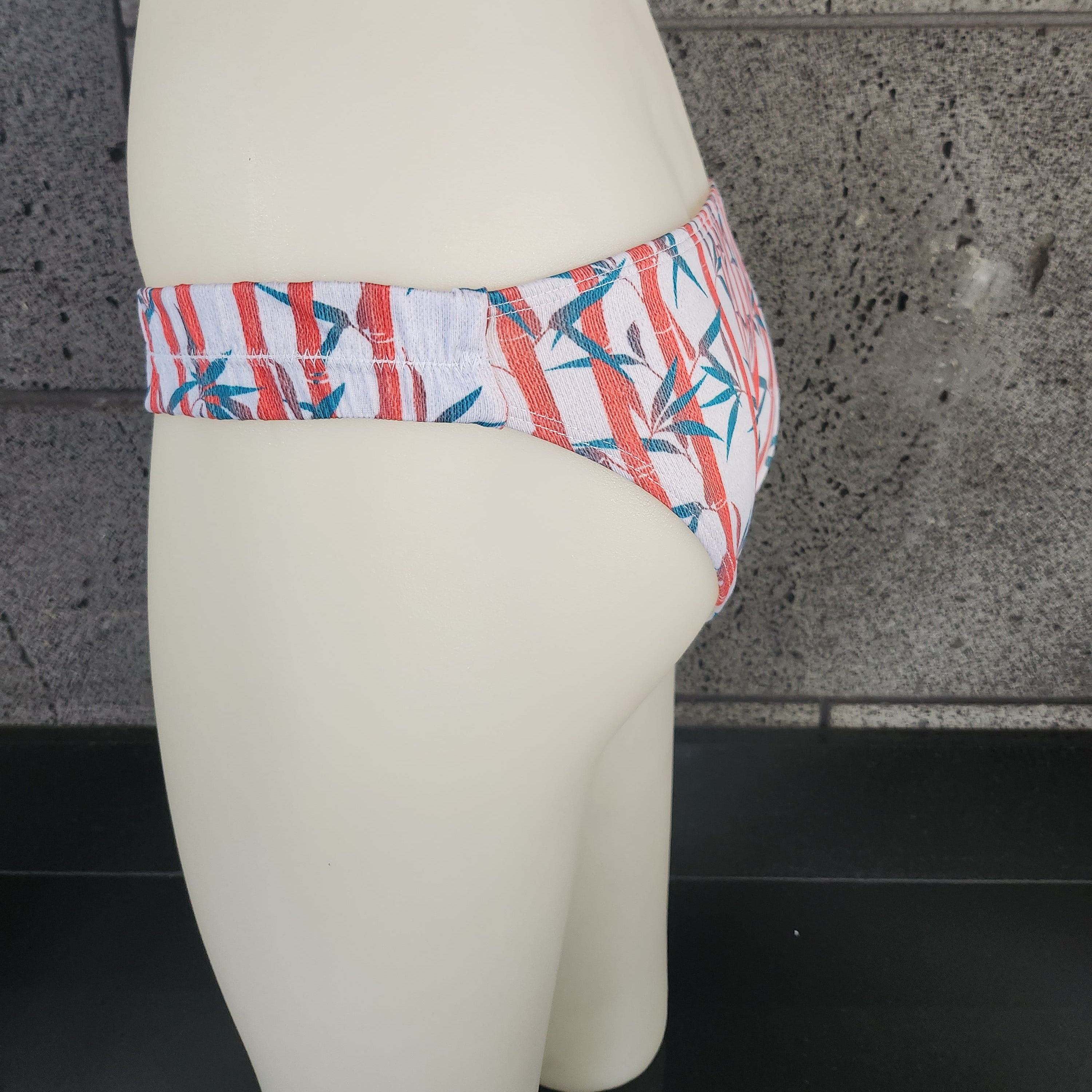 Loco Boutique Bamboo Gathered Banded Sides