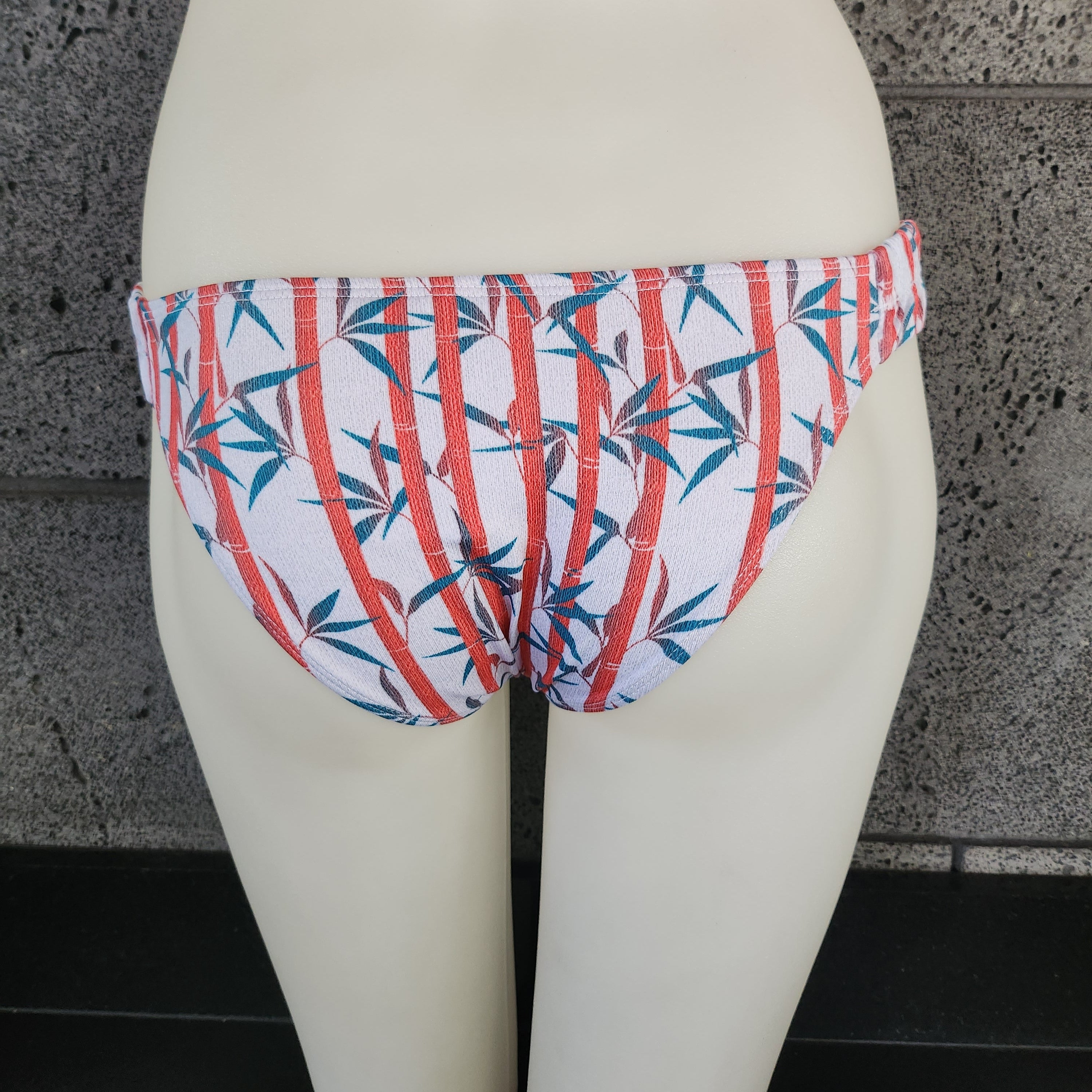 Loco Boutique Bamboo Gathered Banded Sides