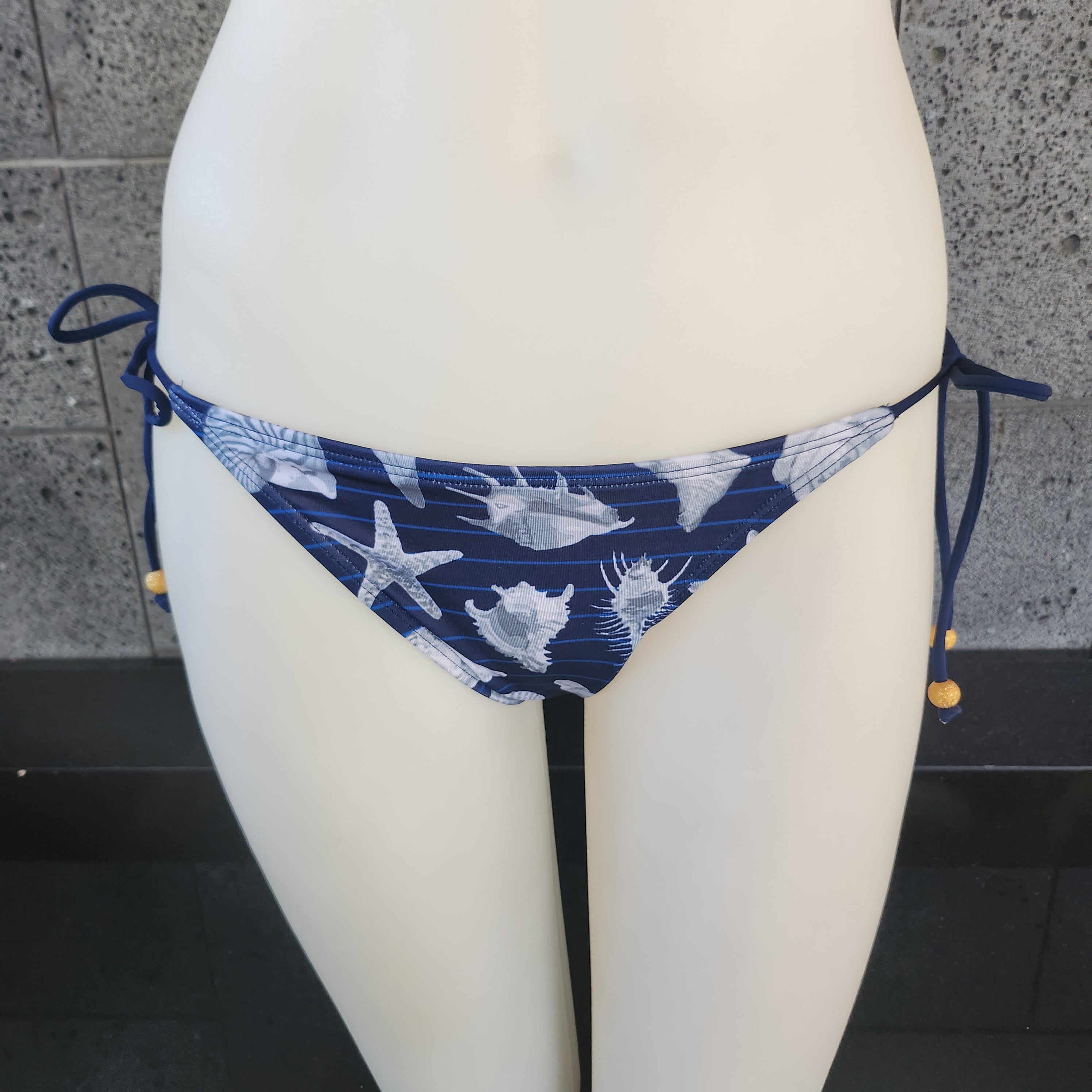 Loco Boutique Shell Side Ties