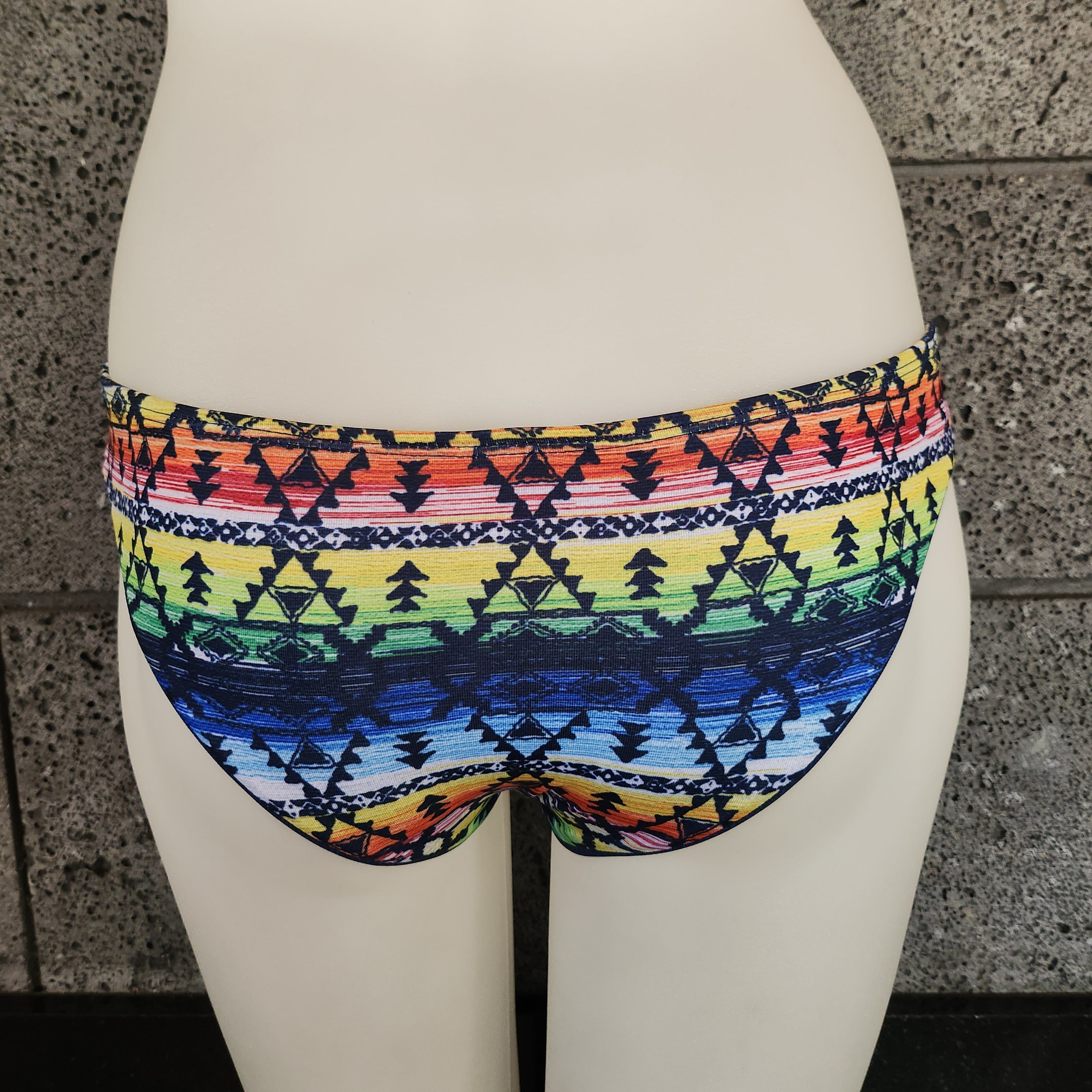 Loco Boutique Poncho Pipingless Bottom