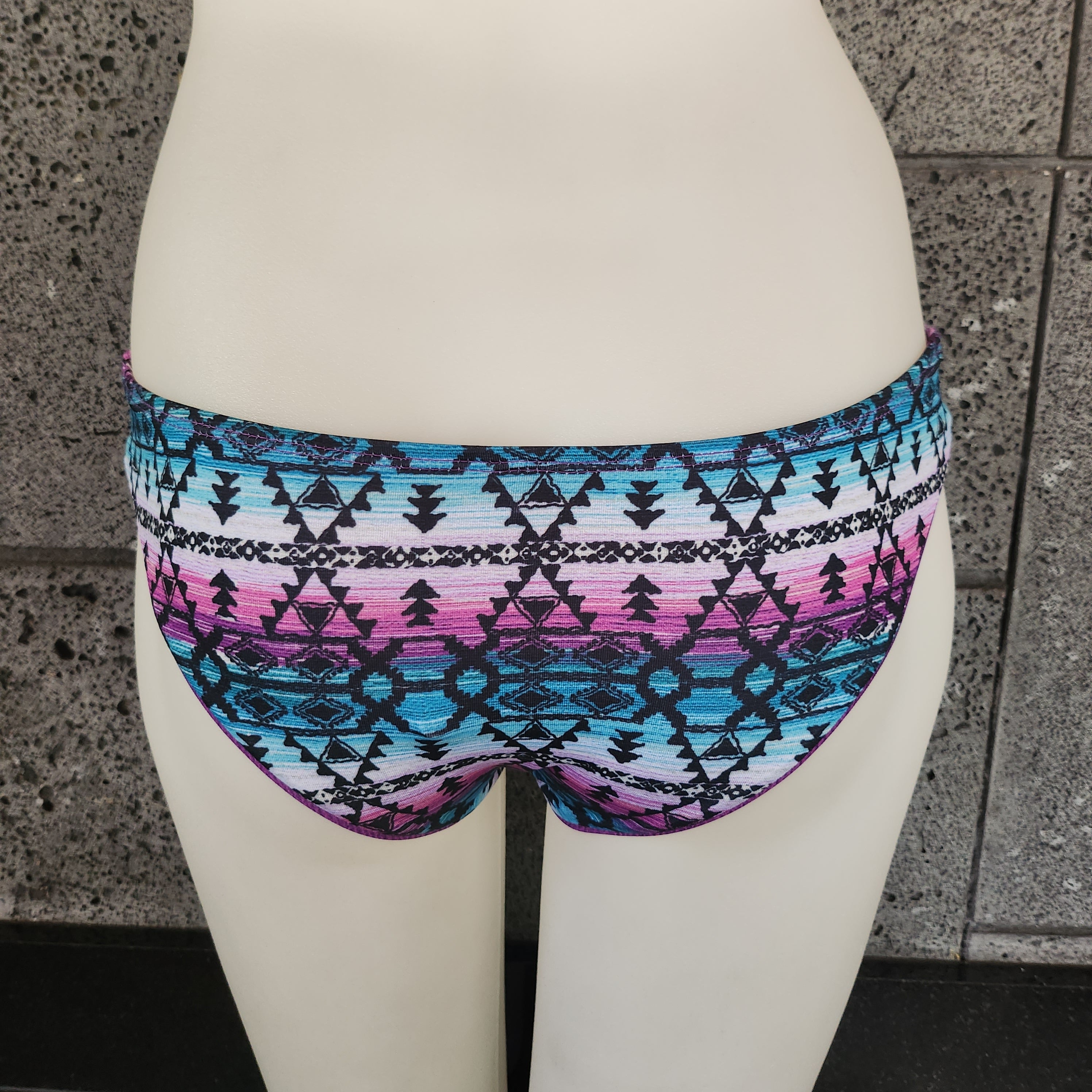 Loco Boutique Poncho Pipingless Bottom