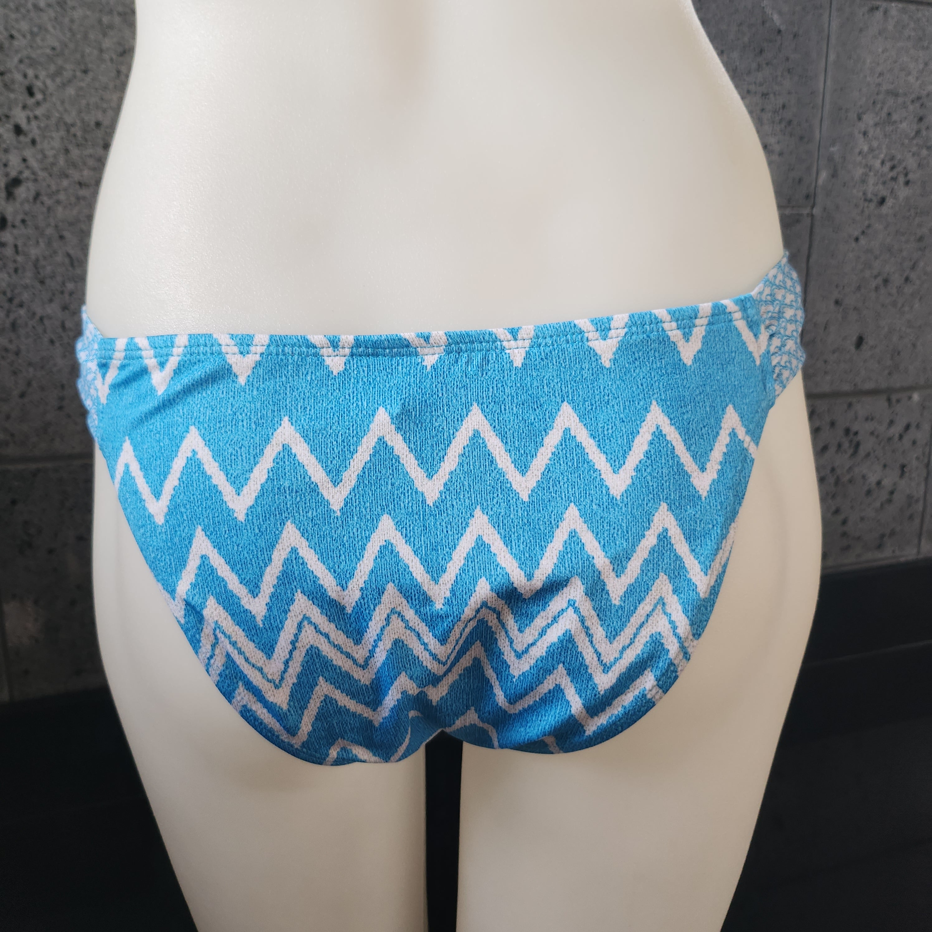 Loco Boutique Loco Zig Zag Banded Sides