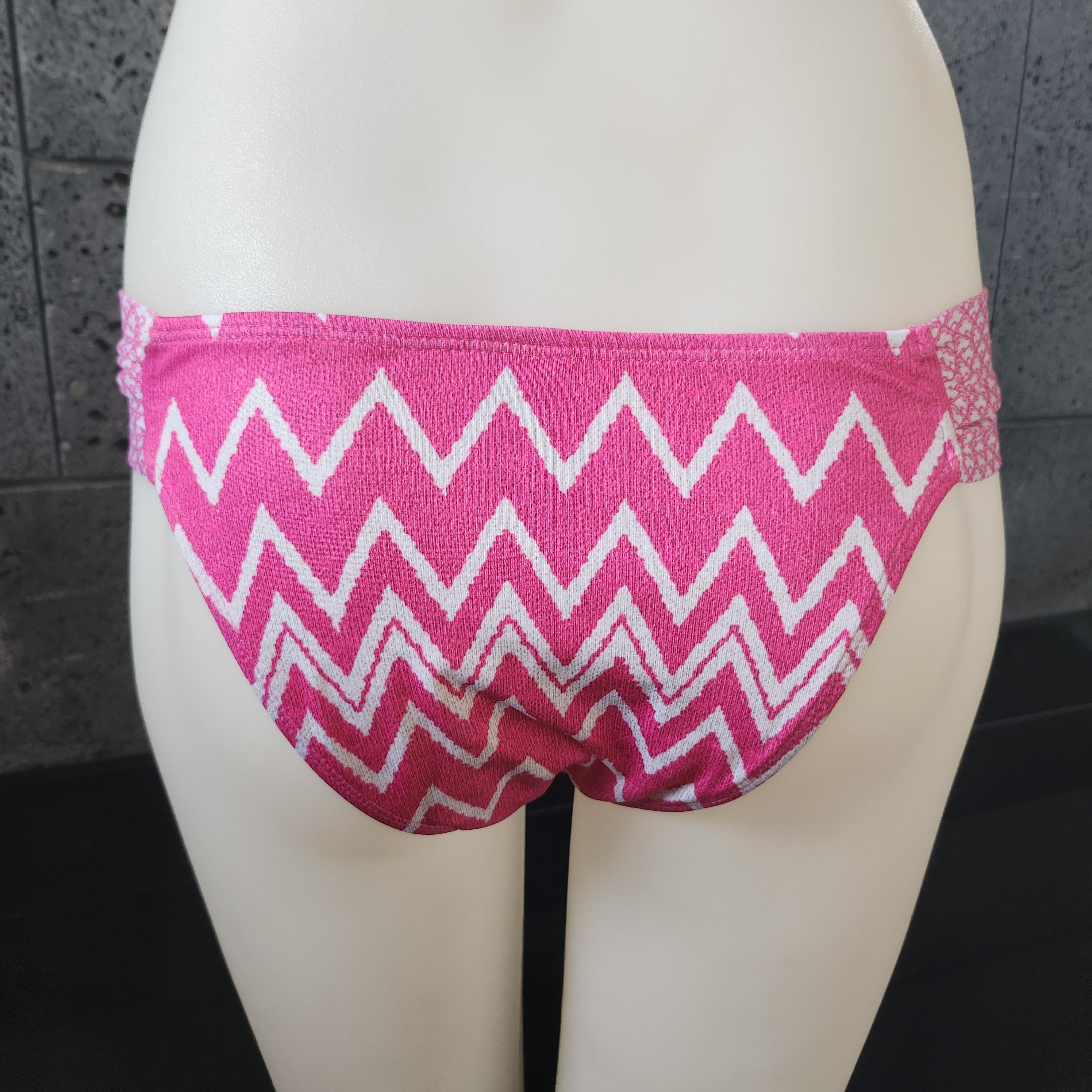 Loco Boutique Loco Zig Zag Banded Sides