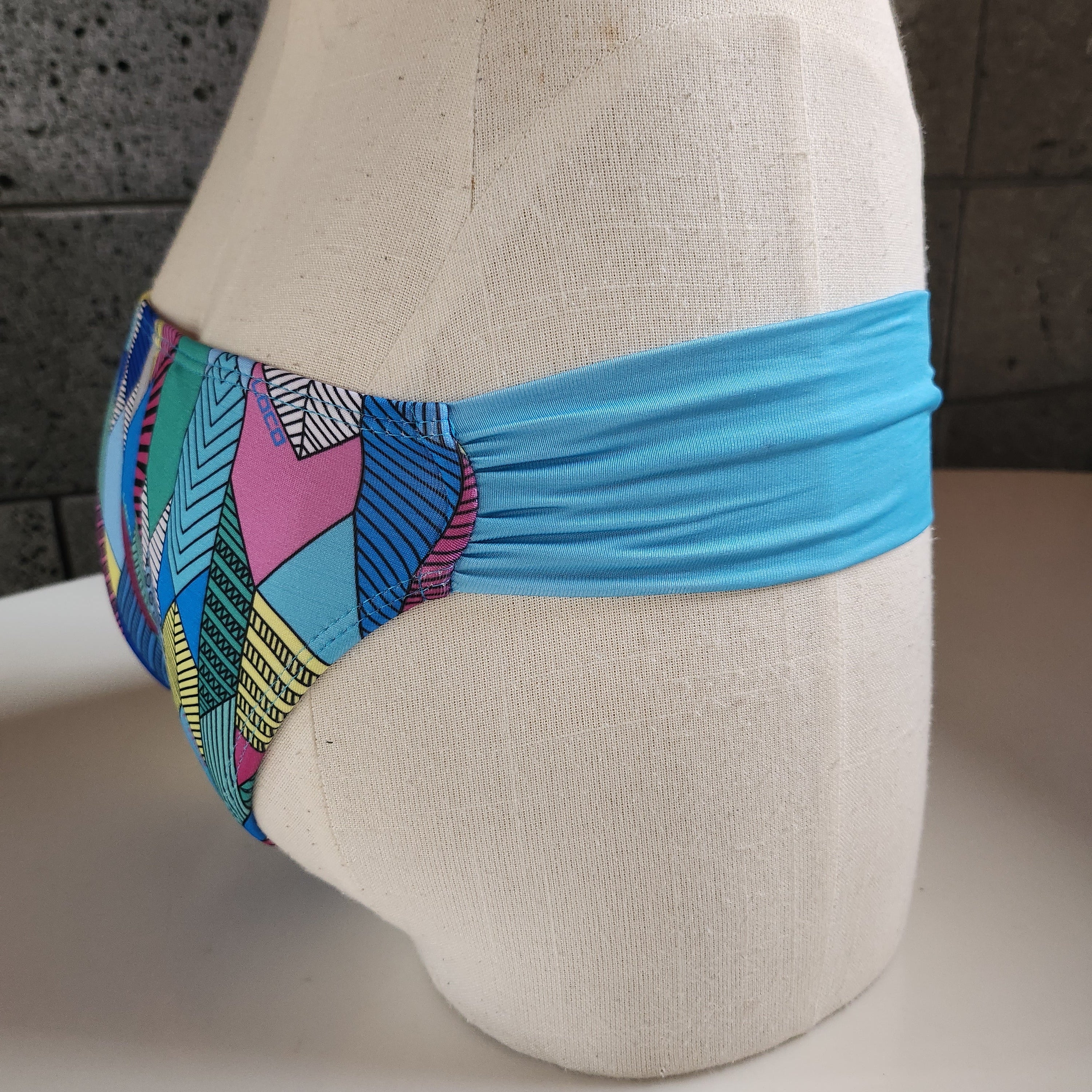 Loco Boutique Geo Feather Banded Sides