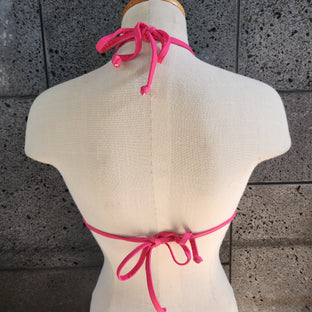 Loco Boutique Loco Paisley Ruffle Sliding Triangle