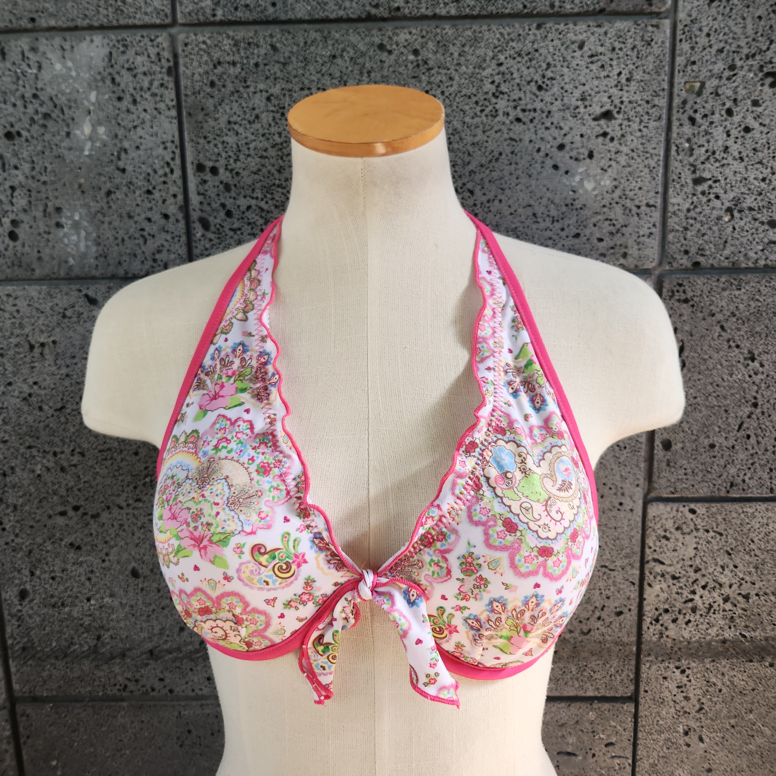 Loco Boutique Loco Paisley Ruffle Underwire