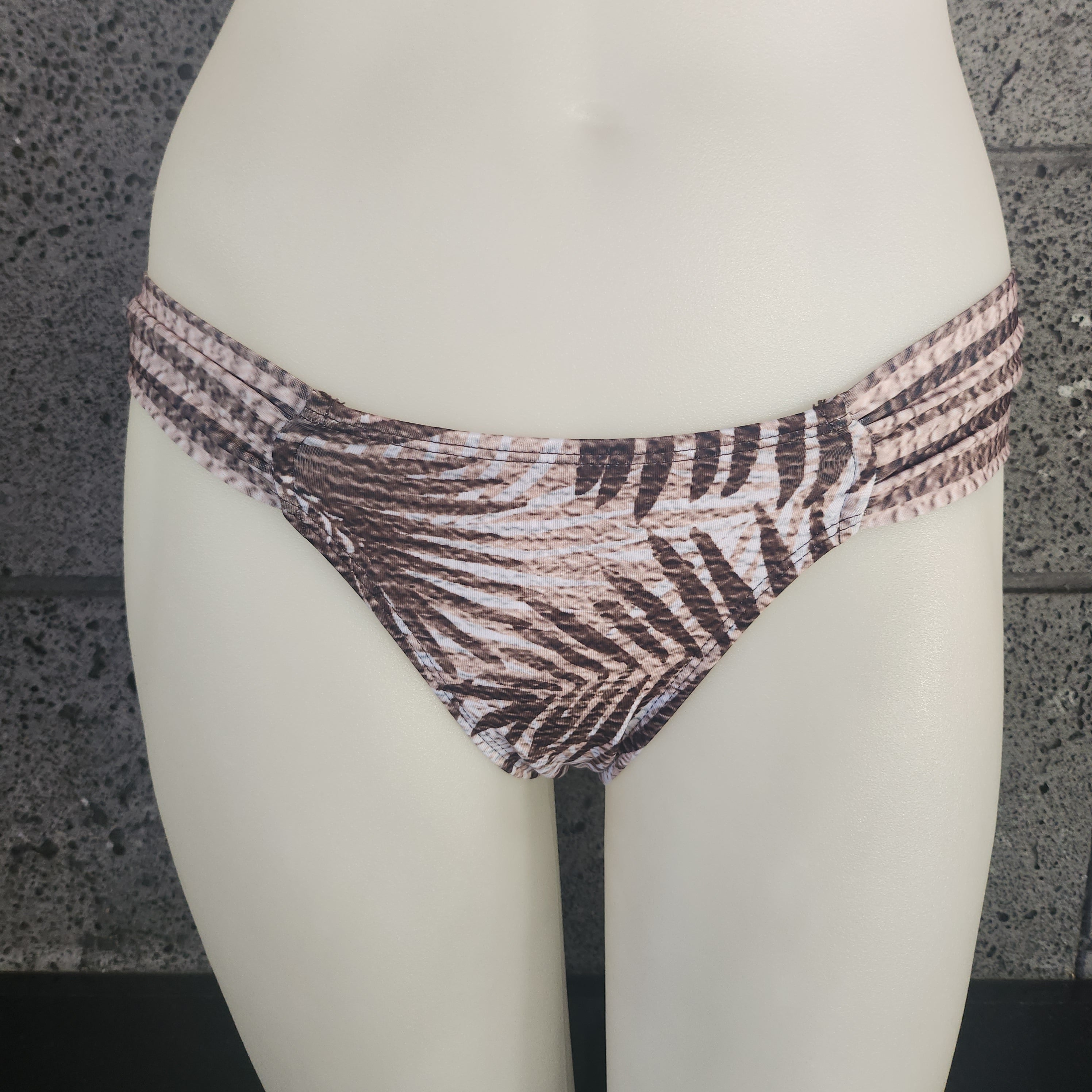 Loco Boutique Kilauea Banded Sides