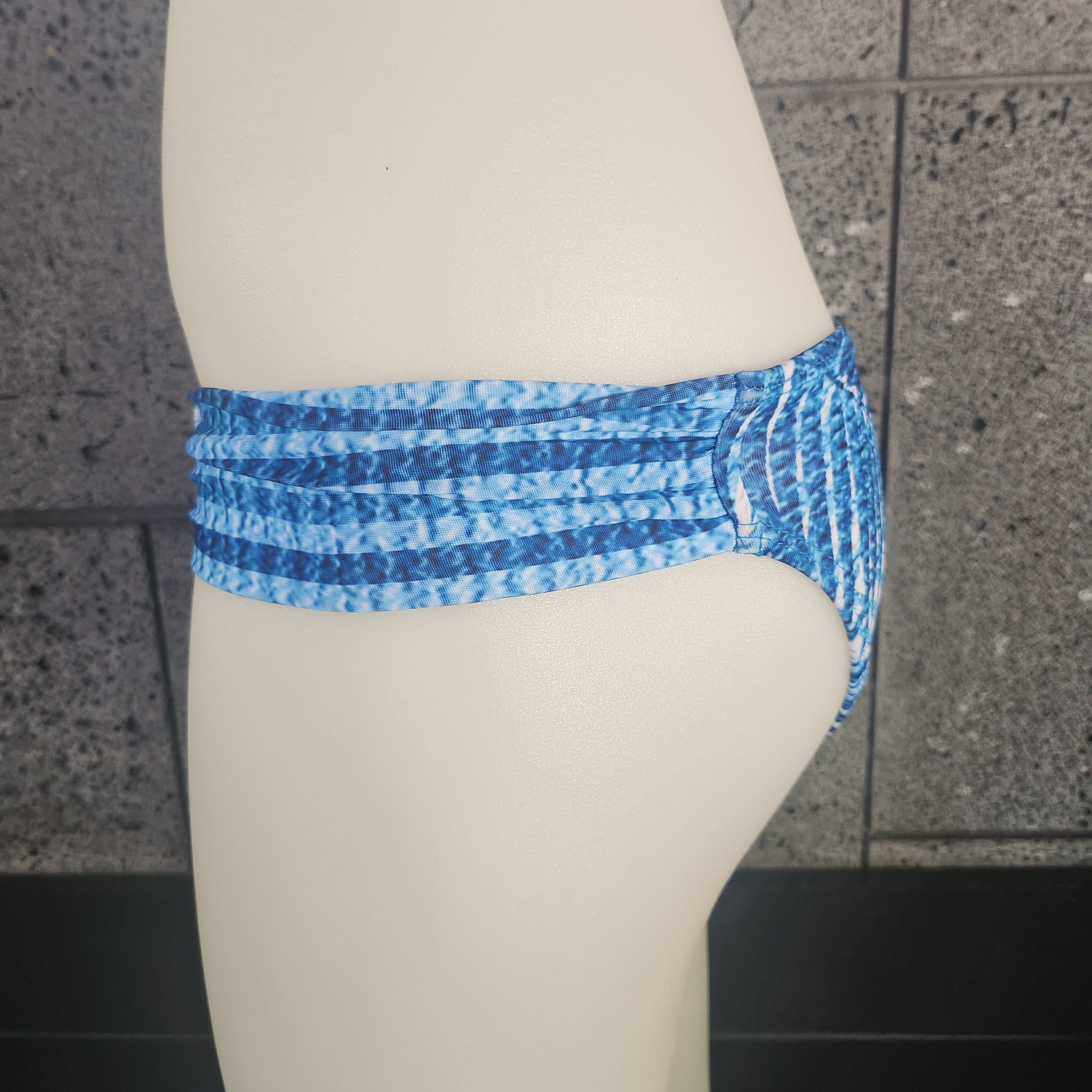 Loco Boutique Kilauea Banded Sides