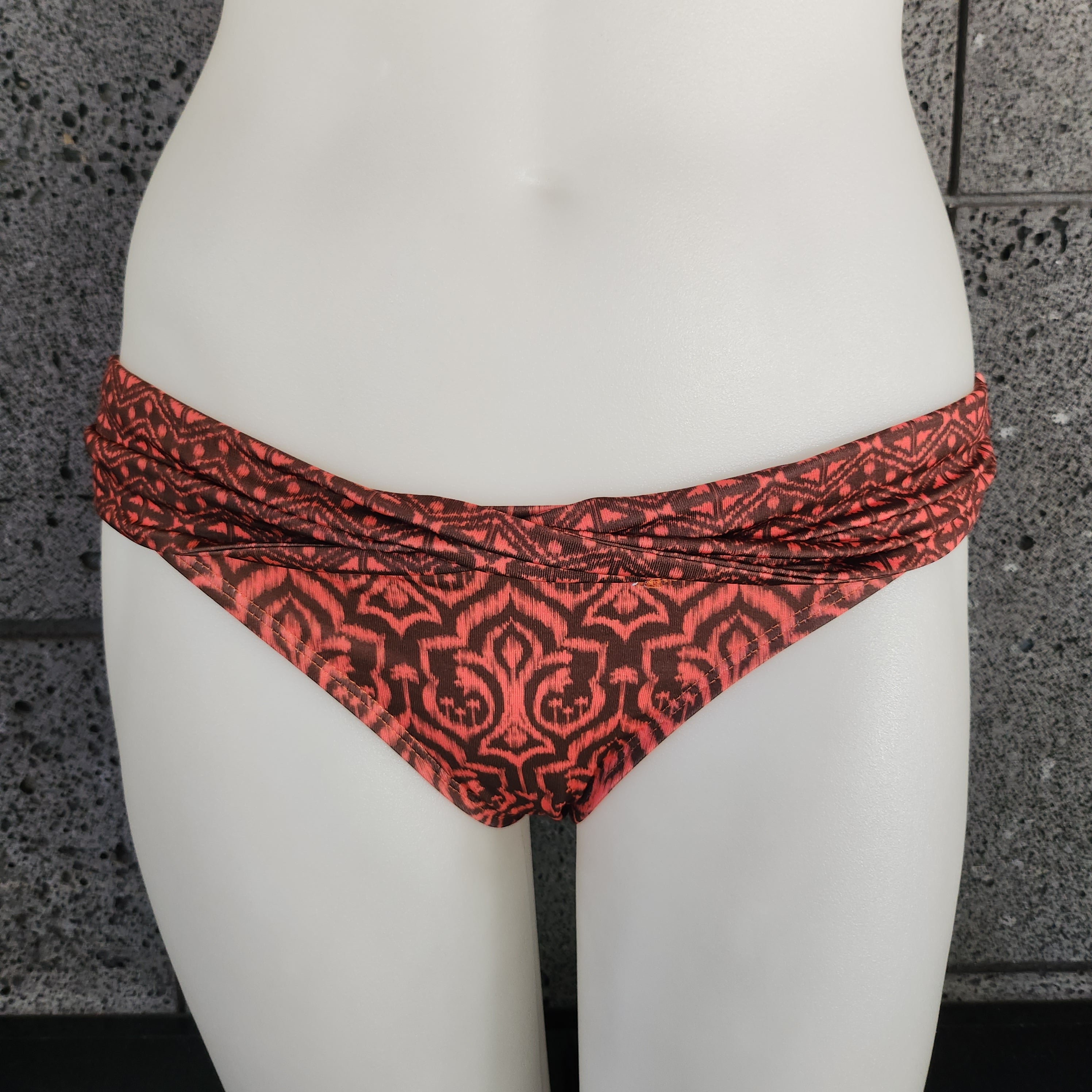 Loco Boutique Indo Twisted Band