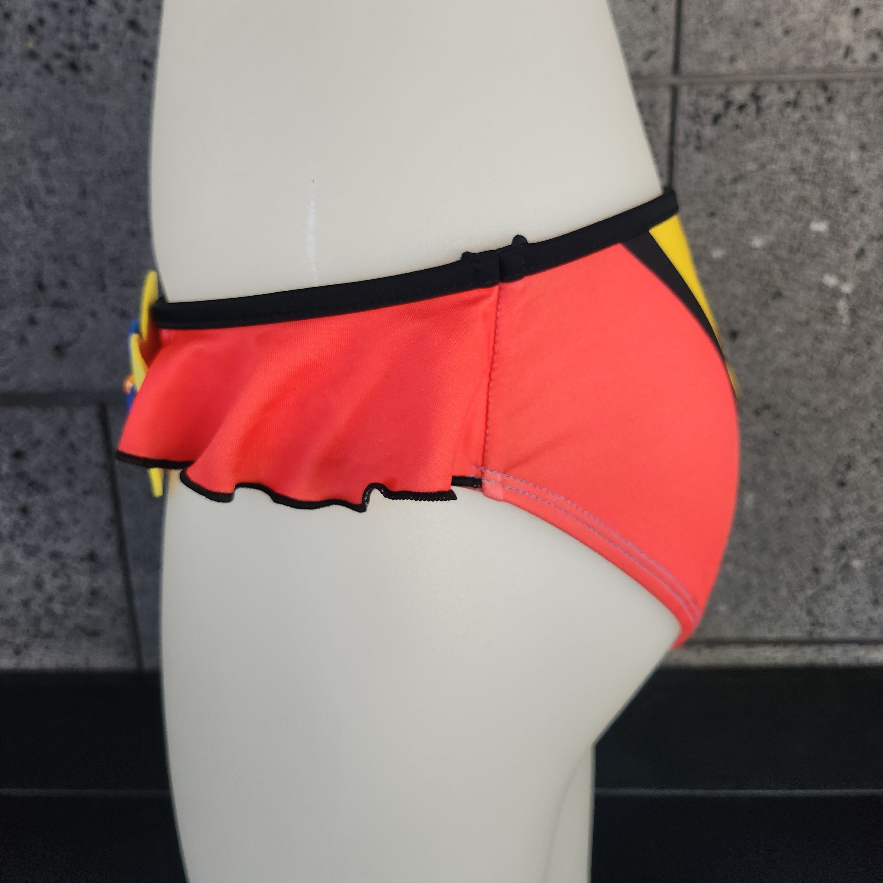 Loco Boutique Color Blocking Side Ruffle