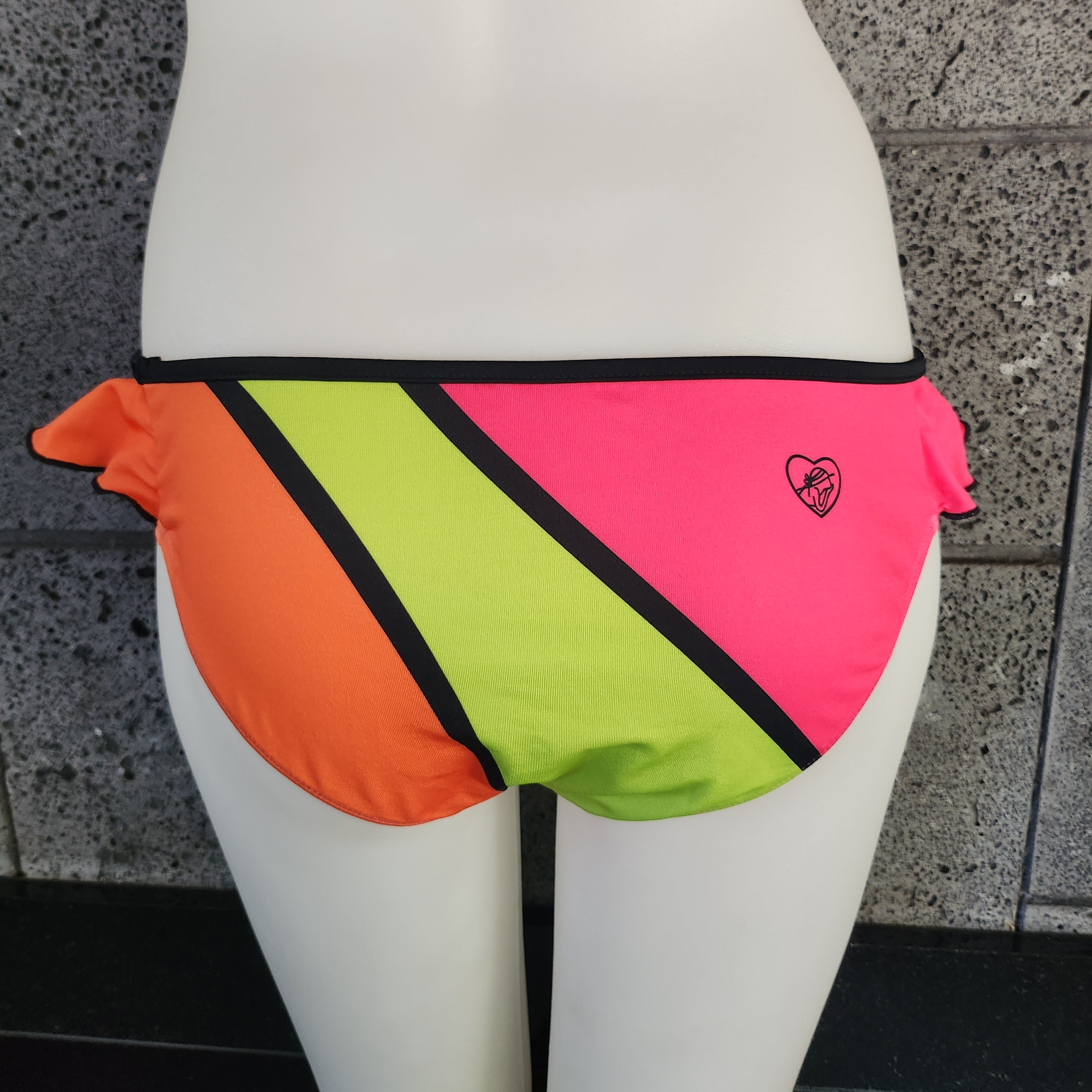 Loco Boutique Color Blocking Side Ruffle