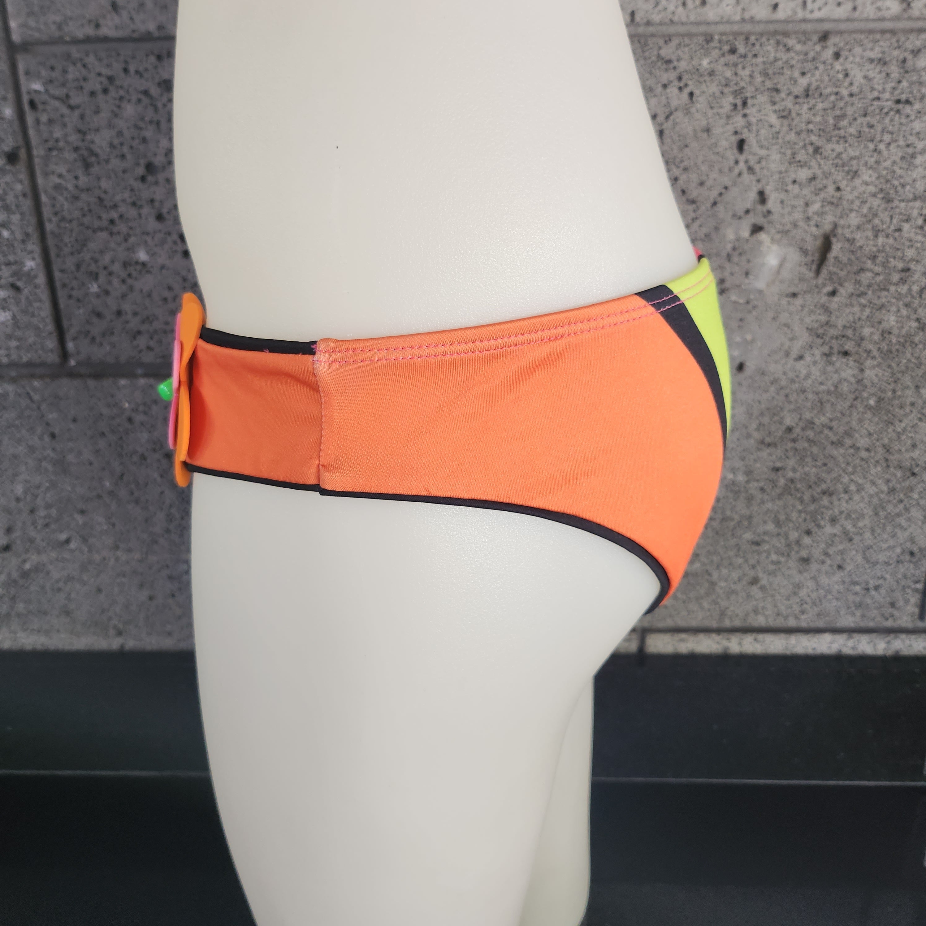 Loco Boutique Color Blocking Pipingless