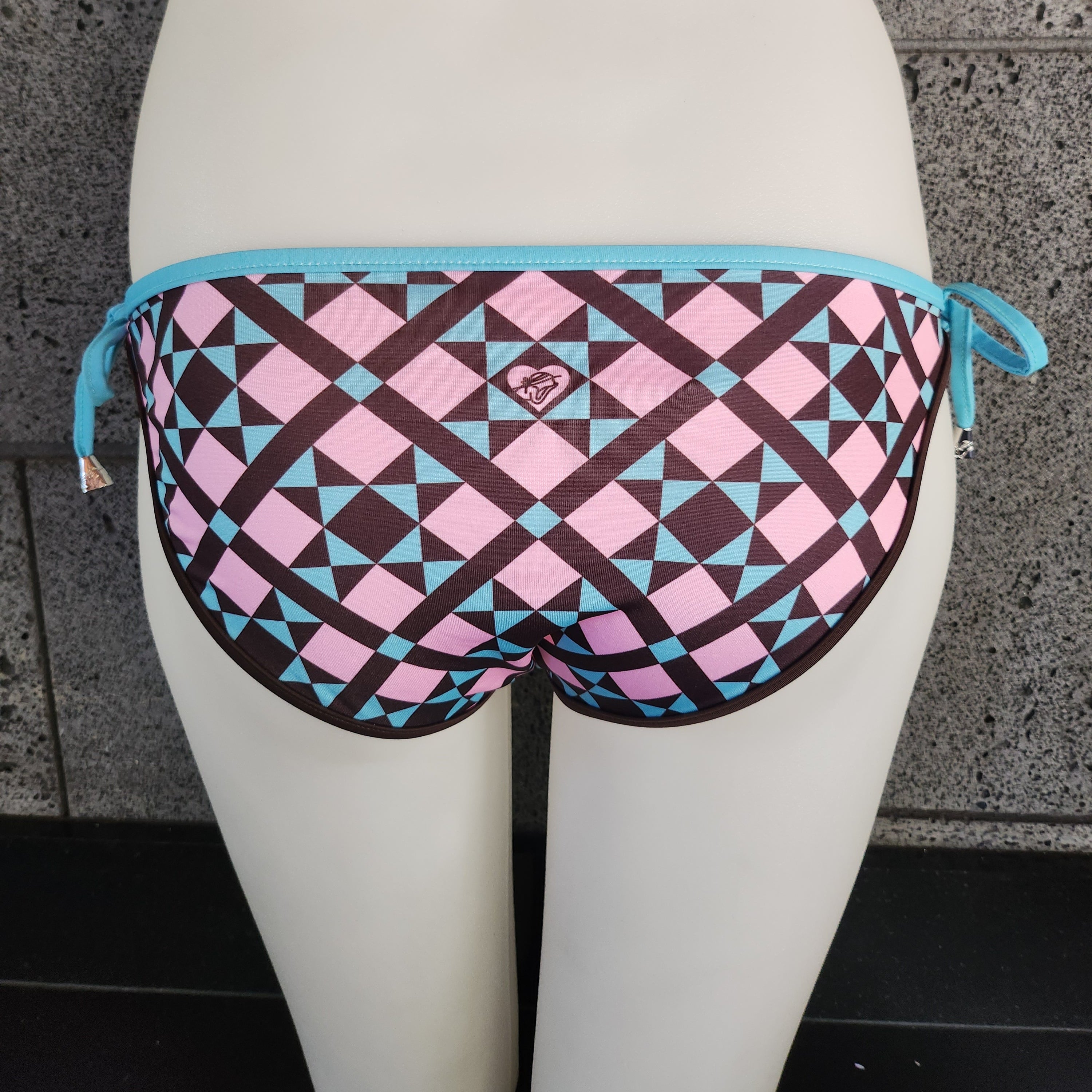 Loco Boutique Diagram Removable Bows