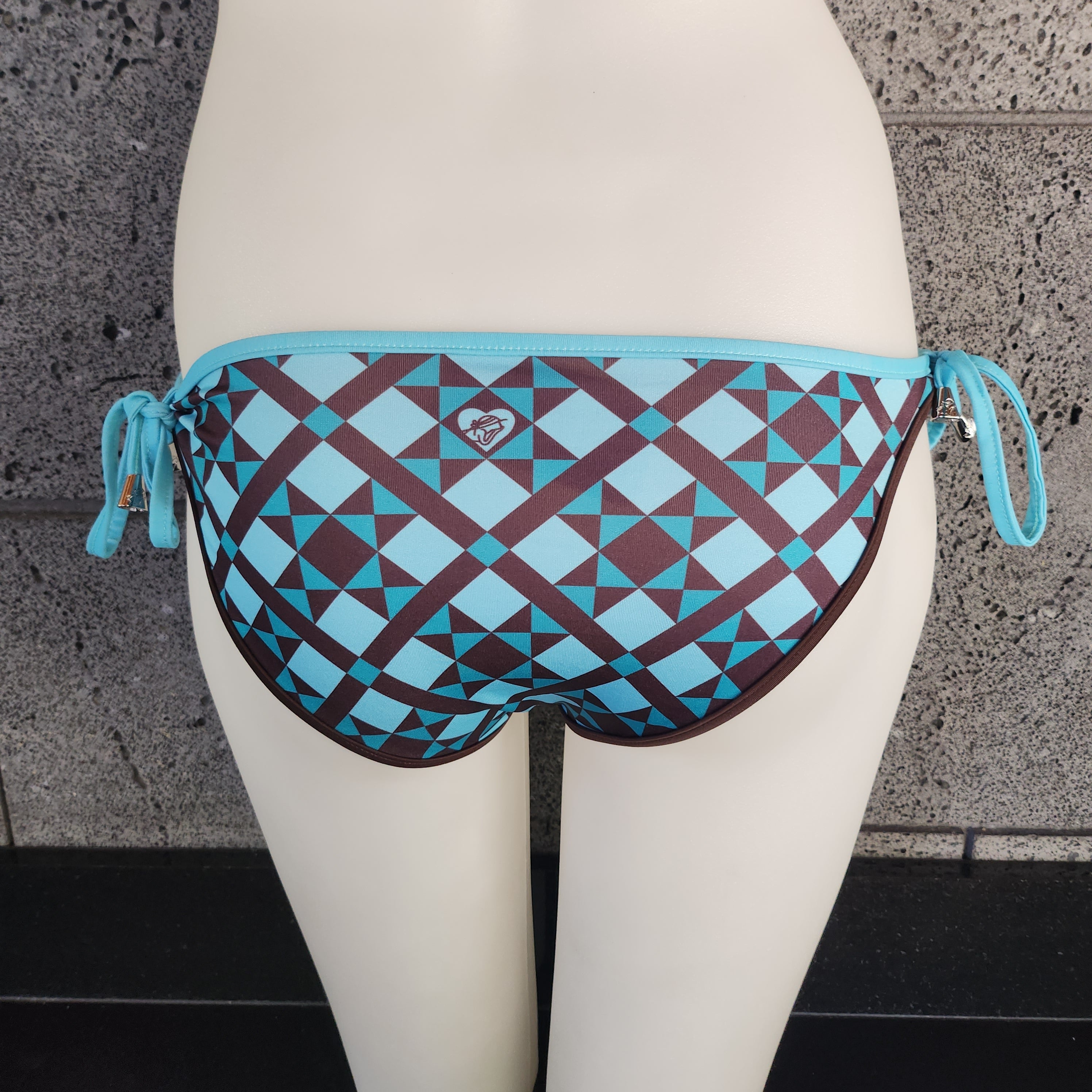 Loco Boutique Diagram Removable Bows