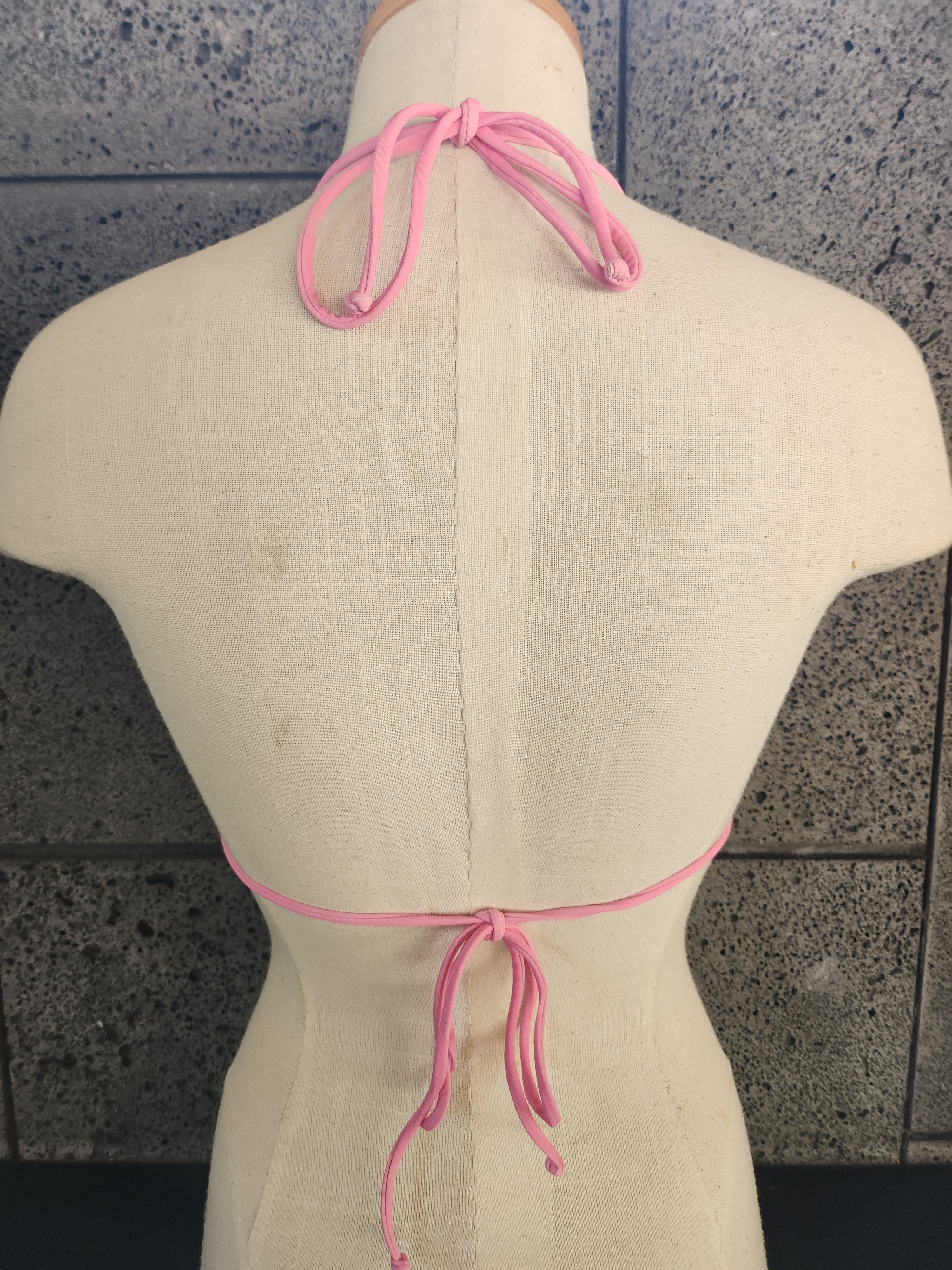 Loco Boutique Isle Sliding Triangle